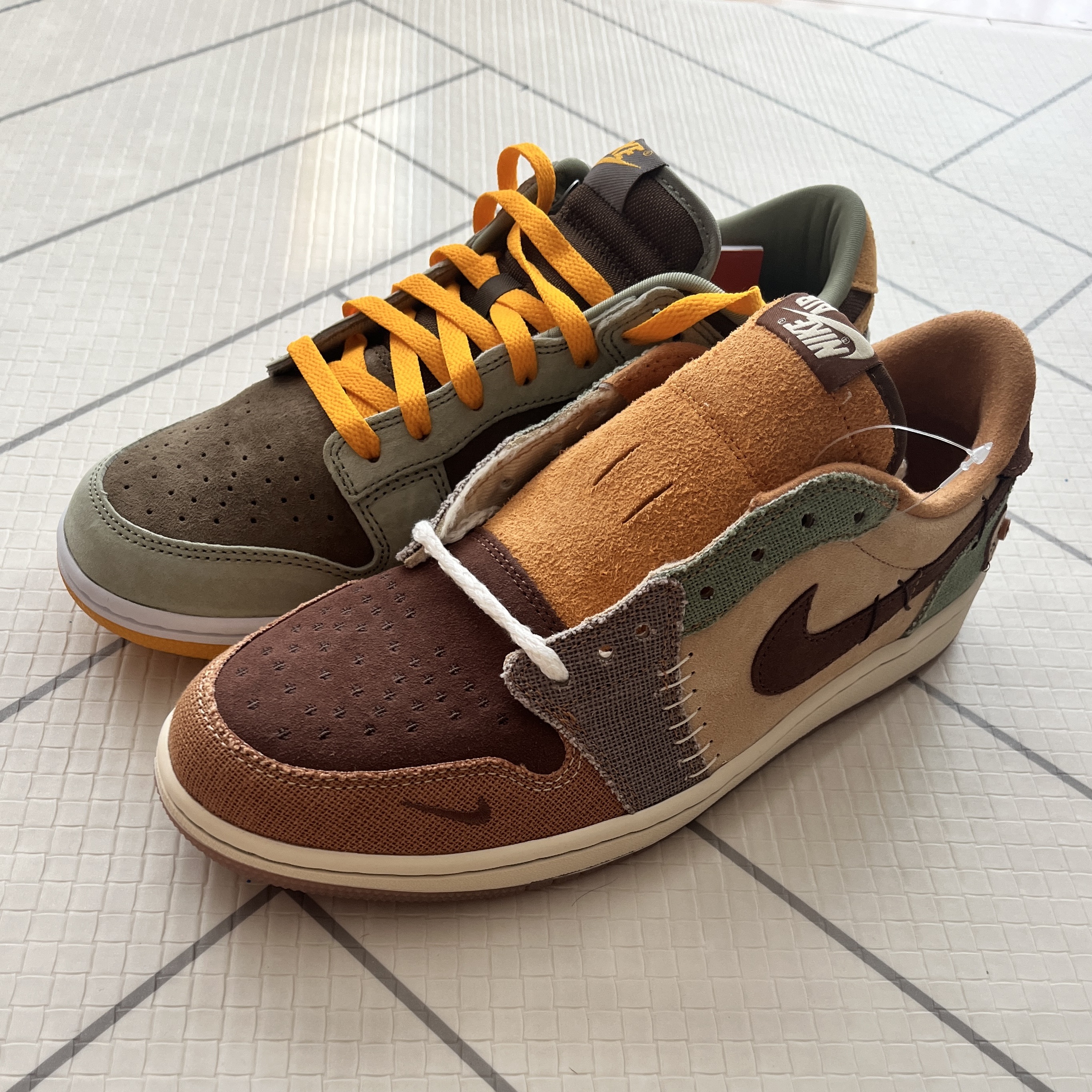 Nike Dunk Low SE Dusty Olive, Jordan 1 x Zion Williamson Retro Low OG Flax and Oil Green 착용 스타일 - 4
