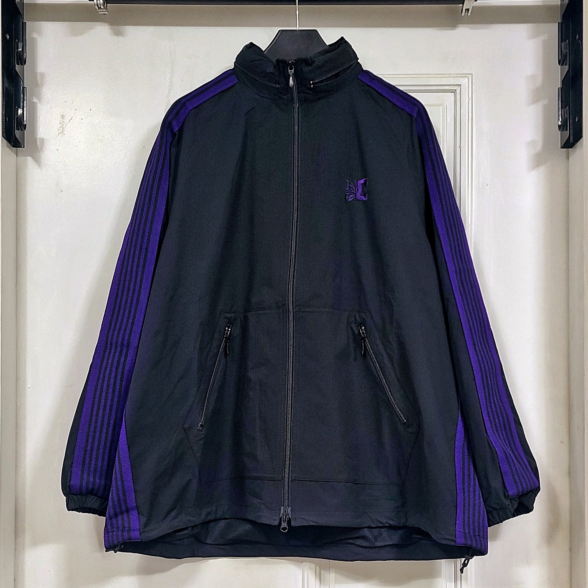 Needles x DC Shoes Jog Jacket Poly Ripstop Black 착용 스타일 - 1