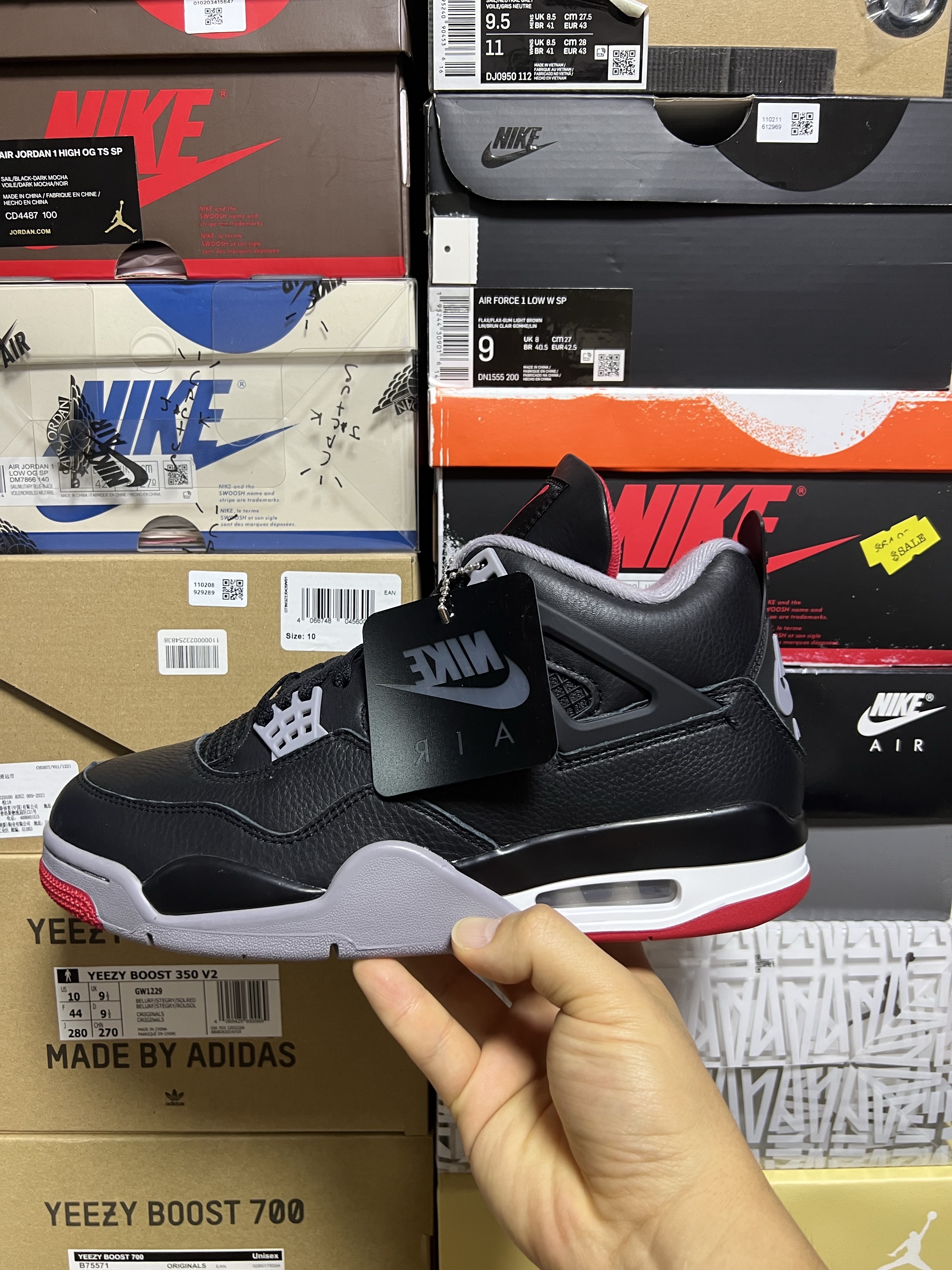 Jordan 4 Retro Bred Reimagined 착용 스타일 - 1