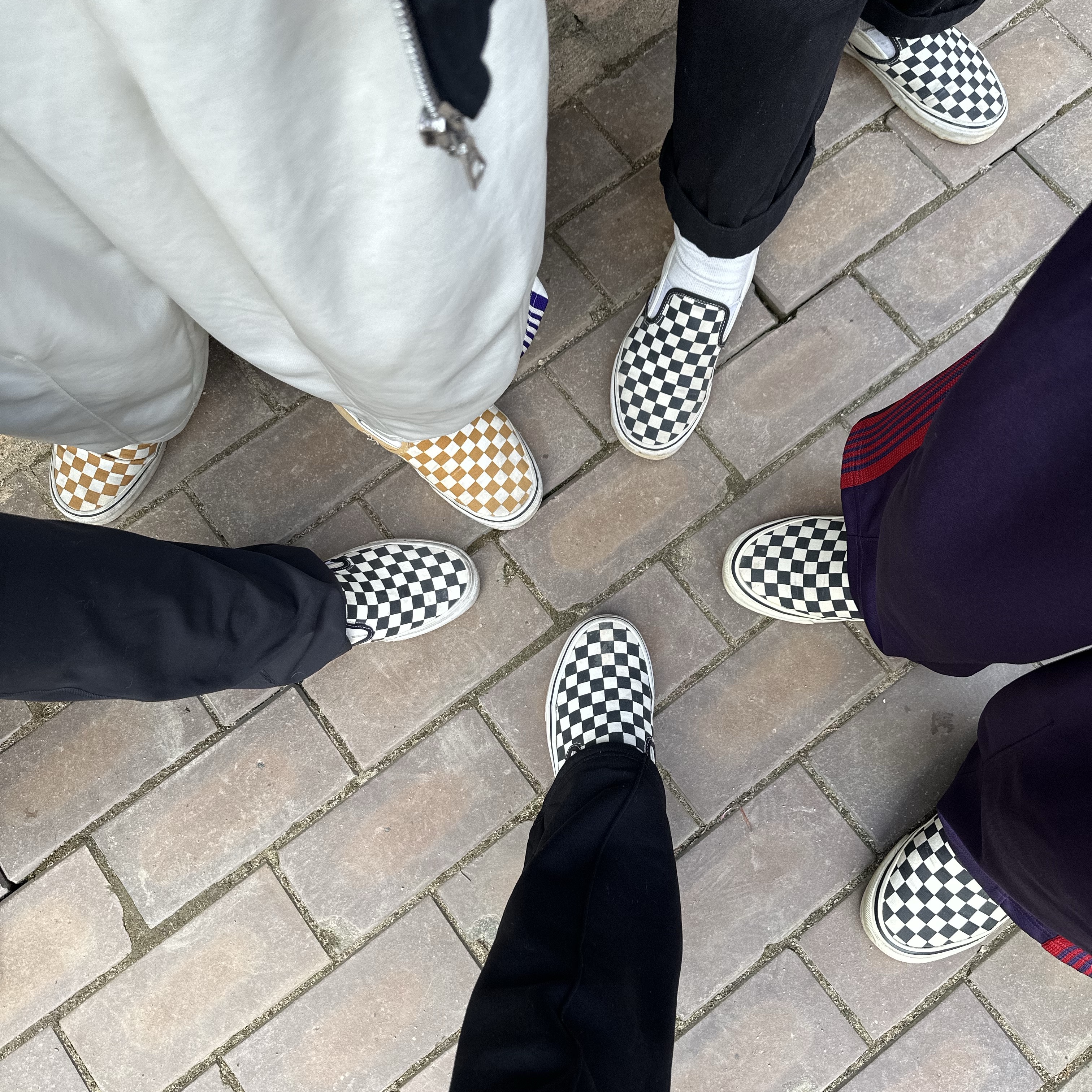 Vans Slip-On ComfyCush Checkerboard, Vans Classic Slip-On Checkerboard Desert Sun 착용 스타일