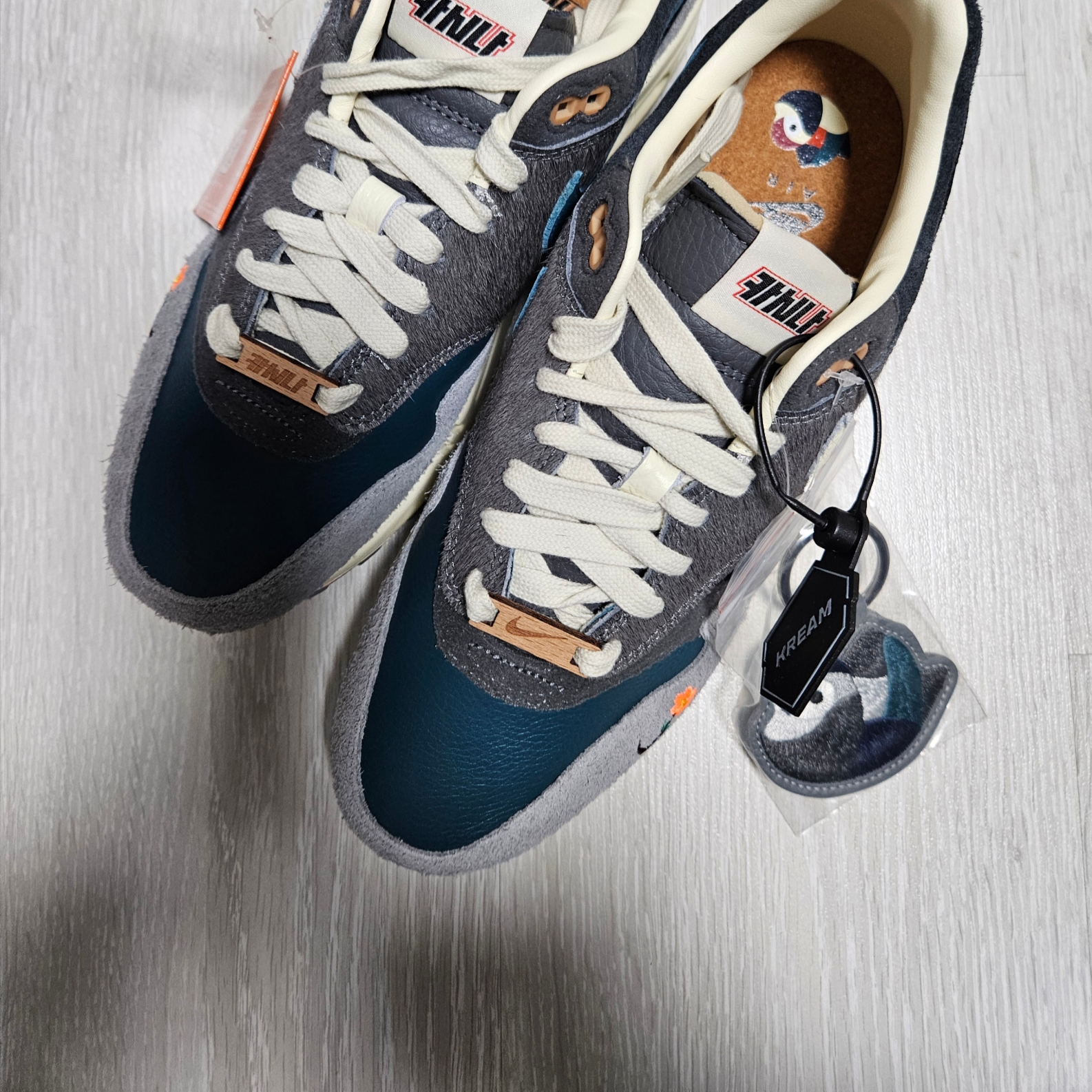 Nike x Kasina Air Max 1 SP Won-Ang Particle Grey 착용 스타일 - 1