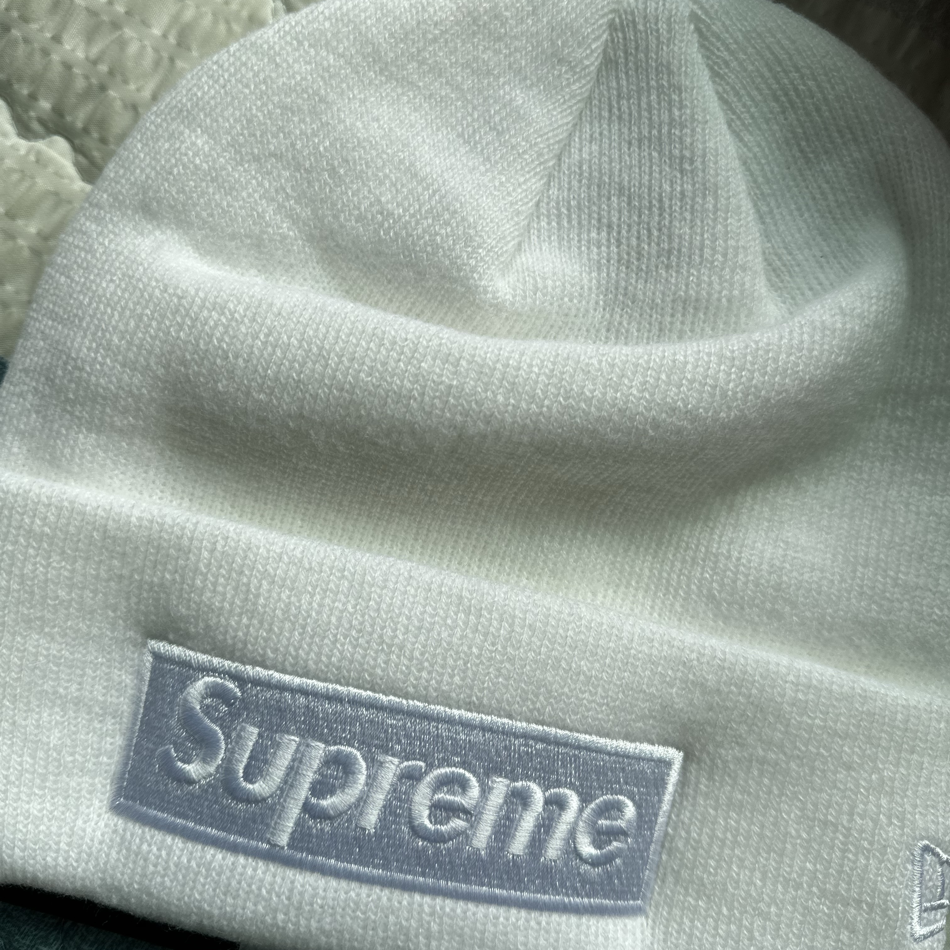 Supreme New Era Box Logo Beanie White - 23FW 착용 스타일