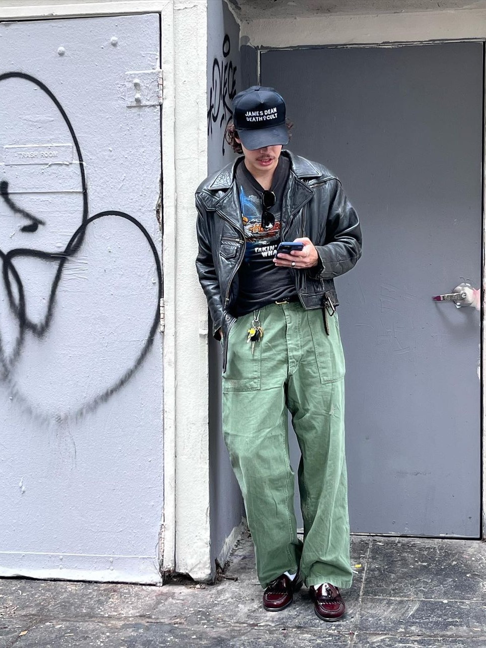 Nike ACG Smith Summit Cargo Pants Cargo Khaki - US/EU, Sansan Gear Cargo Pants Khaki - 23SS 착용 스타일 - 2