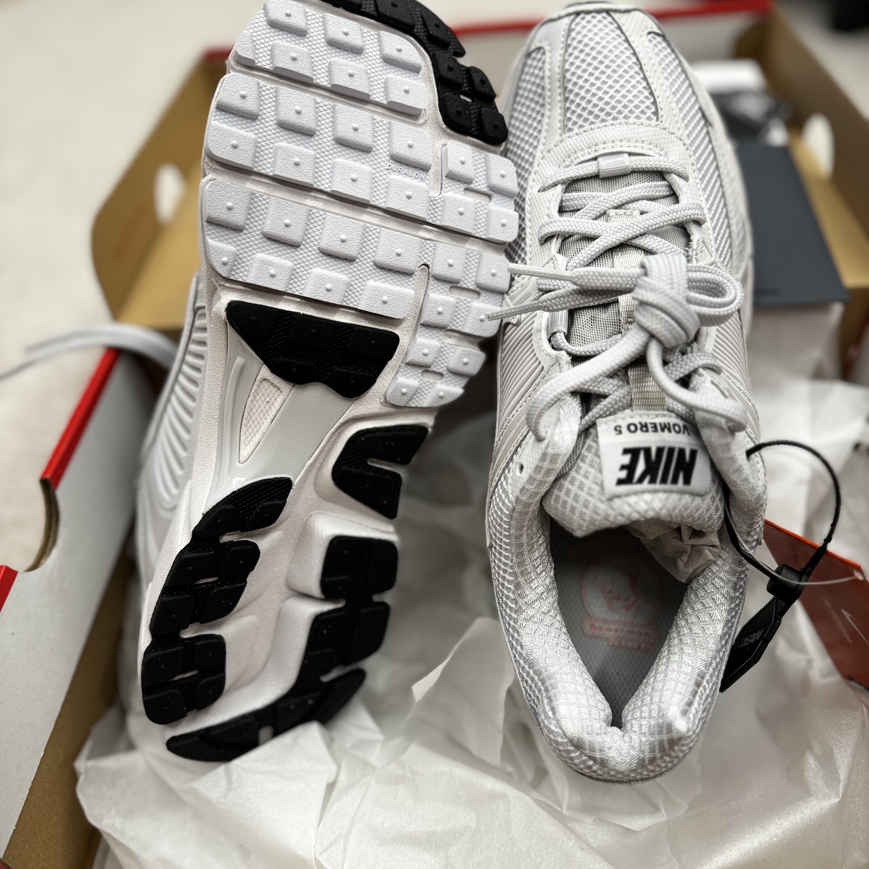 Nike Zoom Vomero 5 SP Vast Grey 2023 착용 스타일 - 5
