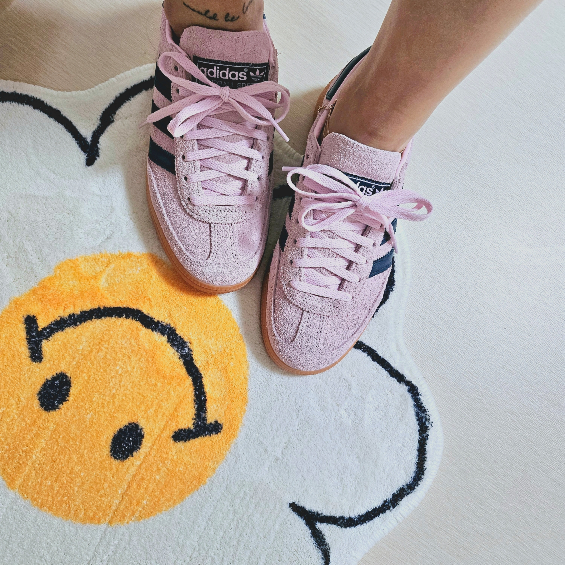 (W) Adidas Spezial Handball Clear Pink 착용 스타일