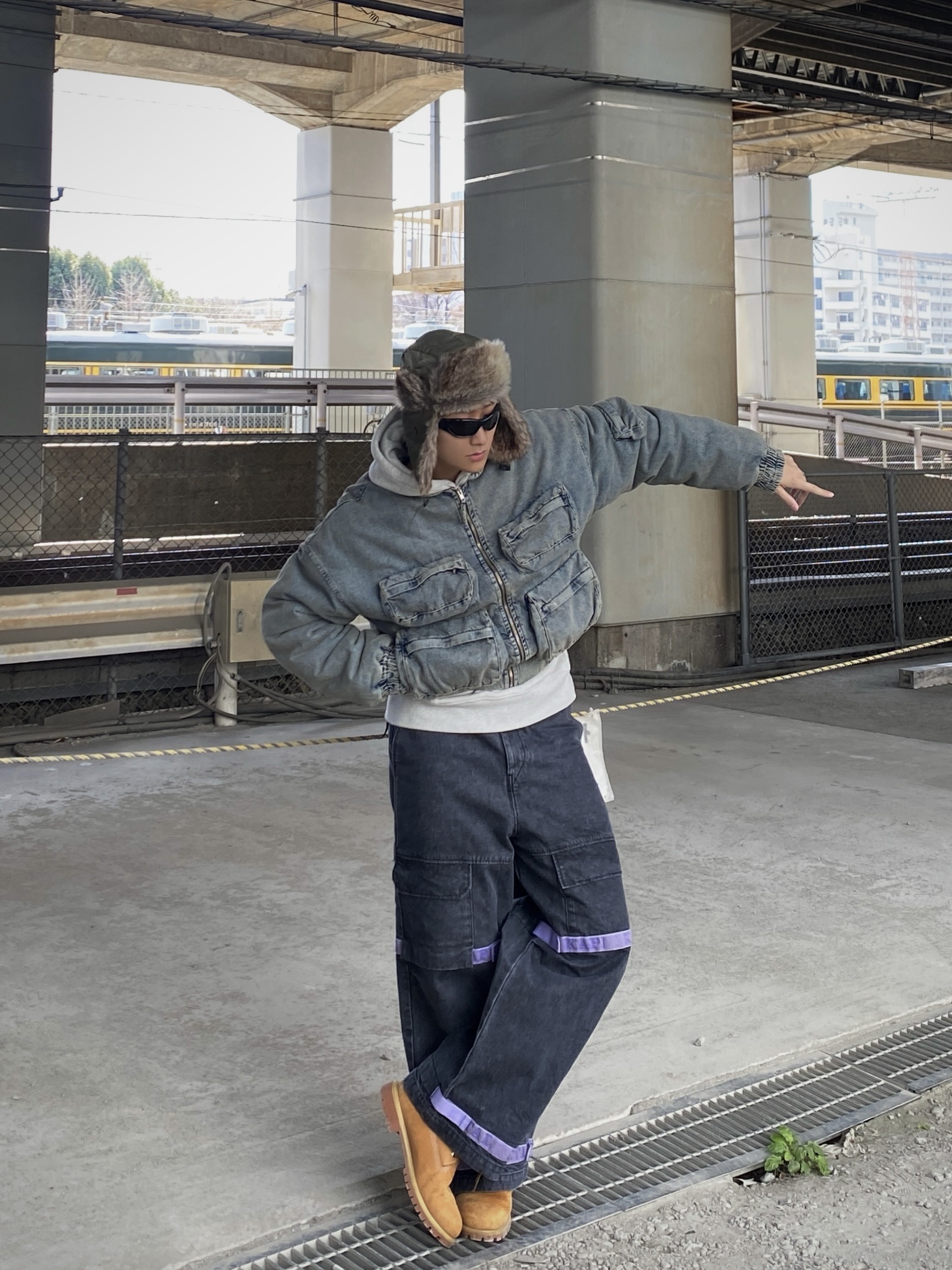 Kapital 14 oz. Black X Kinari Denim Nouvelle Shuttle Pants Purple, Timberland Premium 6 inch Waterproof Boot Wheat Nubuck - Wide 착용 스타일 - 2