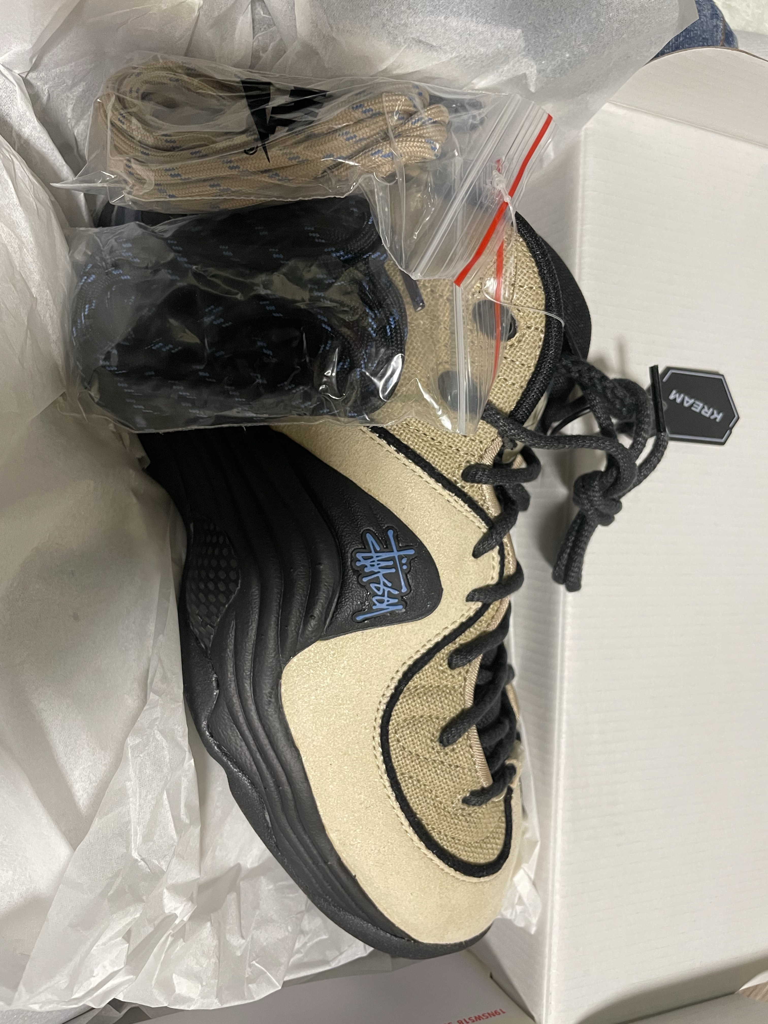 Nike x Stussy Air Penny II Rattan and Limestone 착용 스타일 - 1