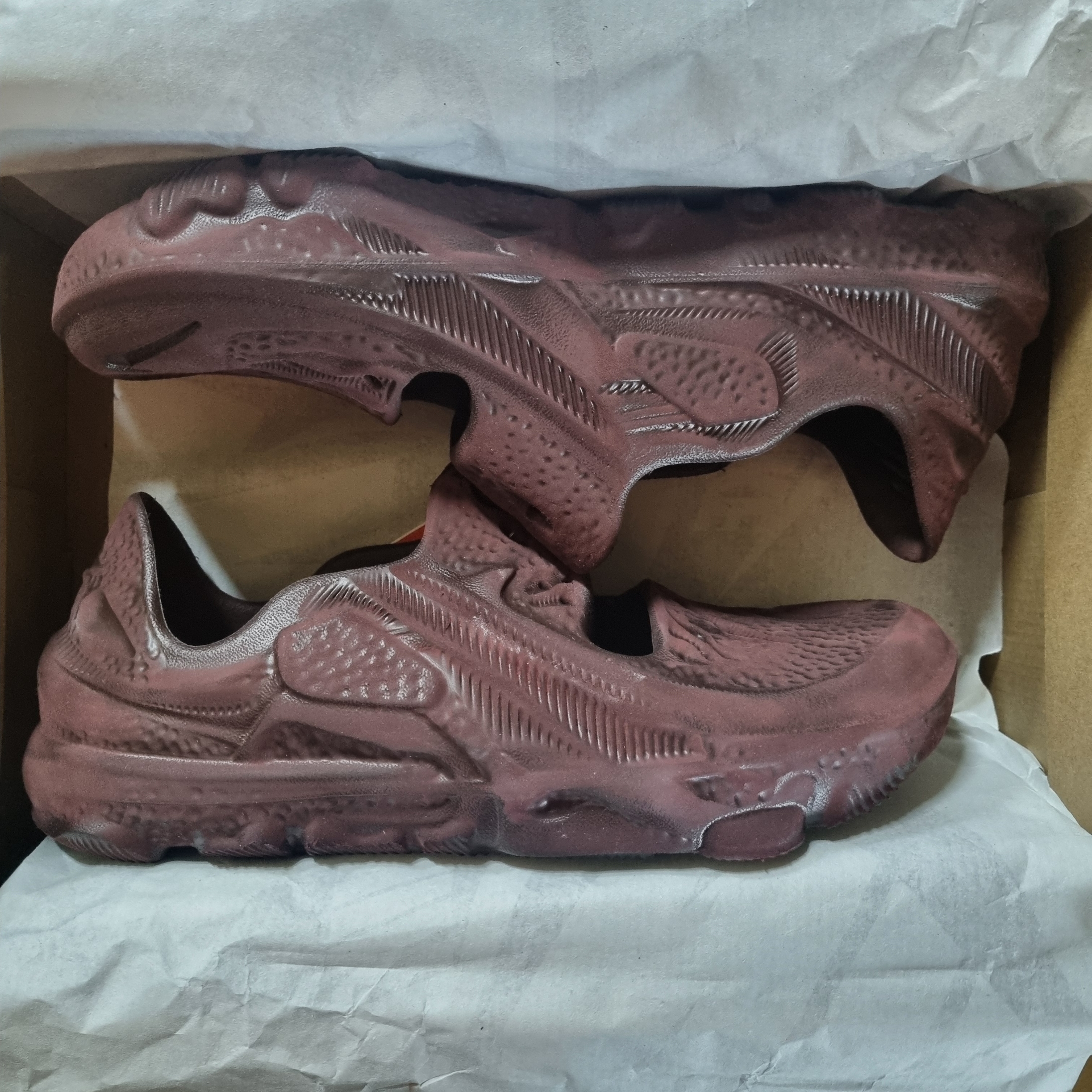 Nike ISPA Universal Natural and Earth 착용 스타일