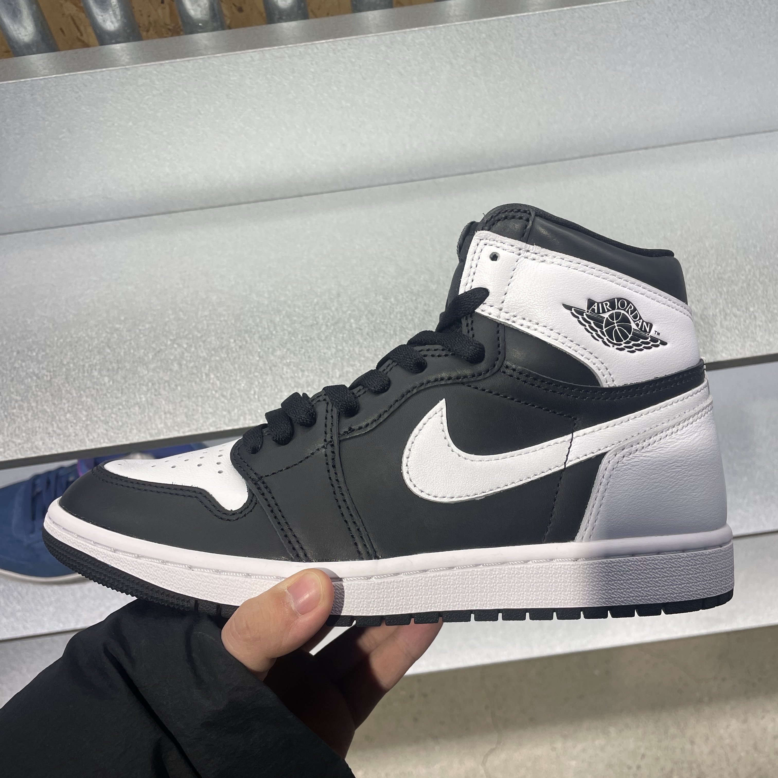Jordan 1 Retro High OG Black White 착용 스타일
