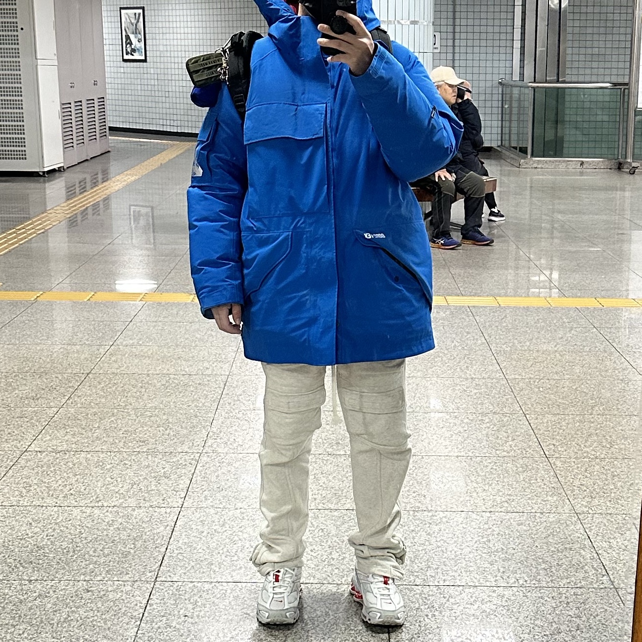 Nike x Supreme Shox Ride 2 SP White 착용 스타일