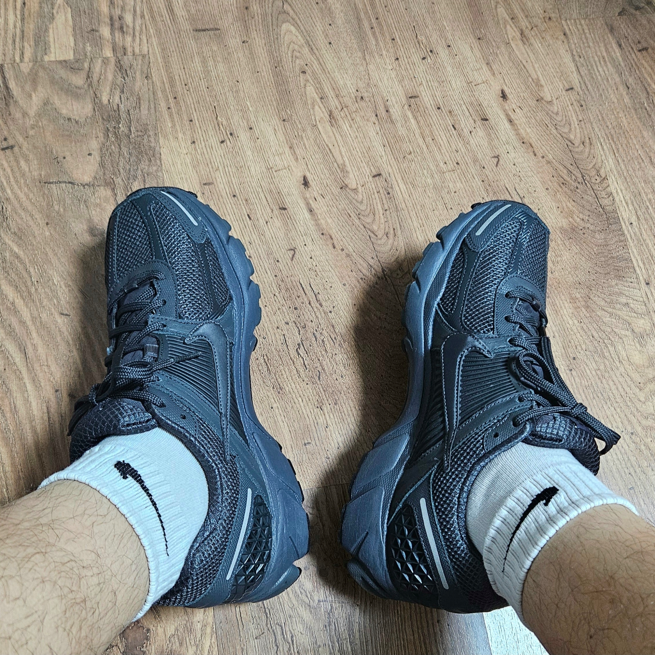 Nike Zoom Vomero 5 SP Anthracite 2023 착용 스타일