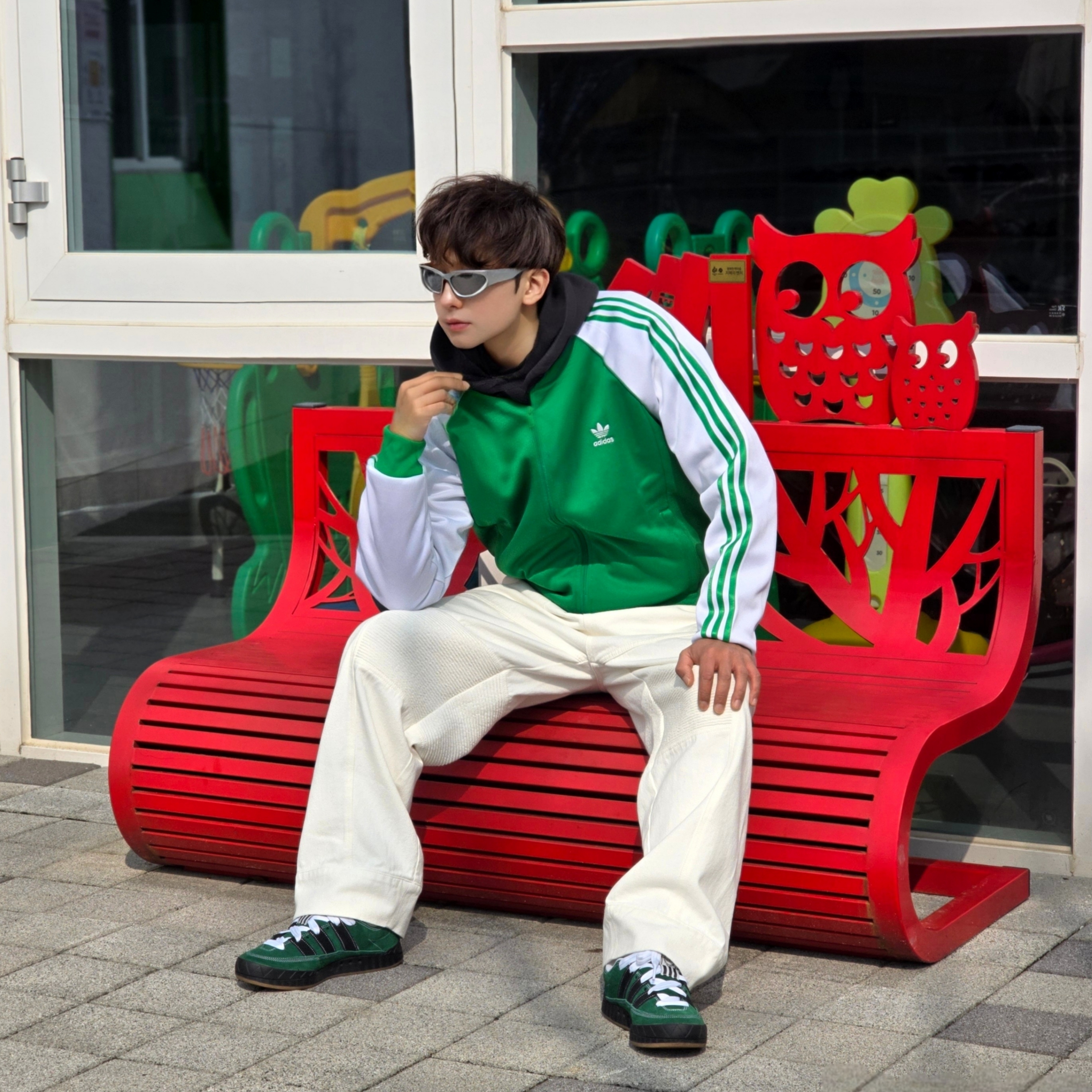 Adidas x YNuK Adimatic Dark Green Core Black 착용 스타일 - 2