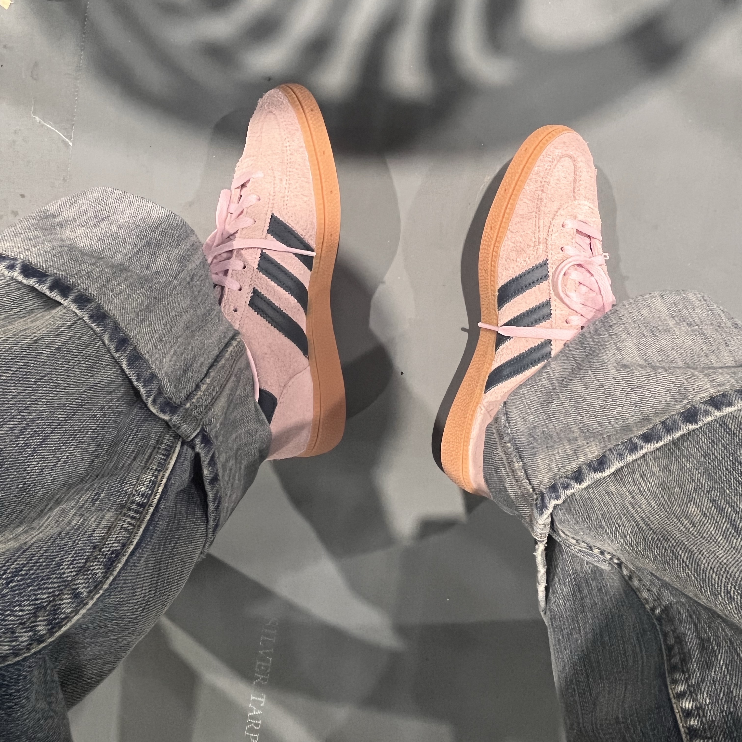 (W) Adidas Spezial Handball Clear Pink 착용 스타일