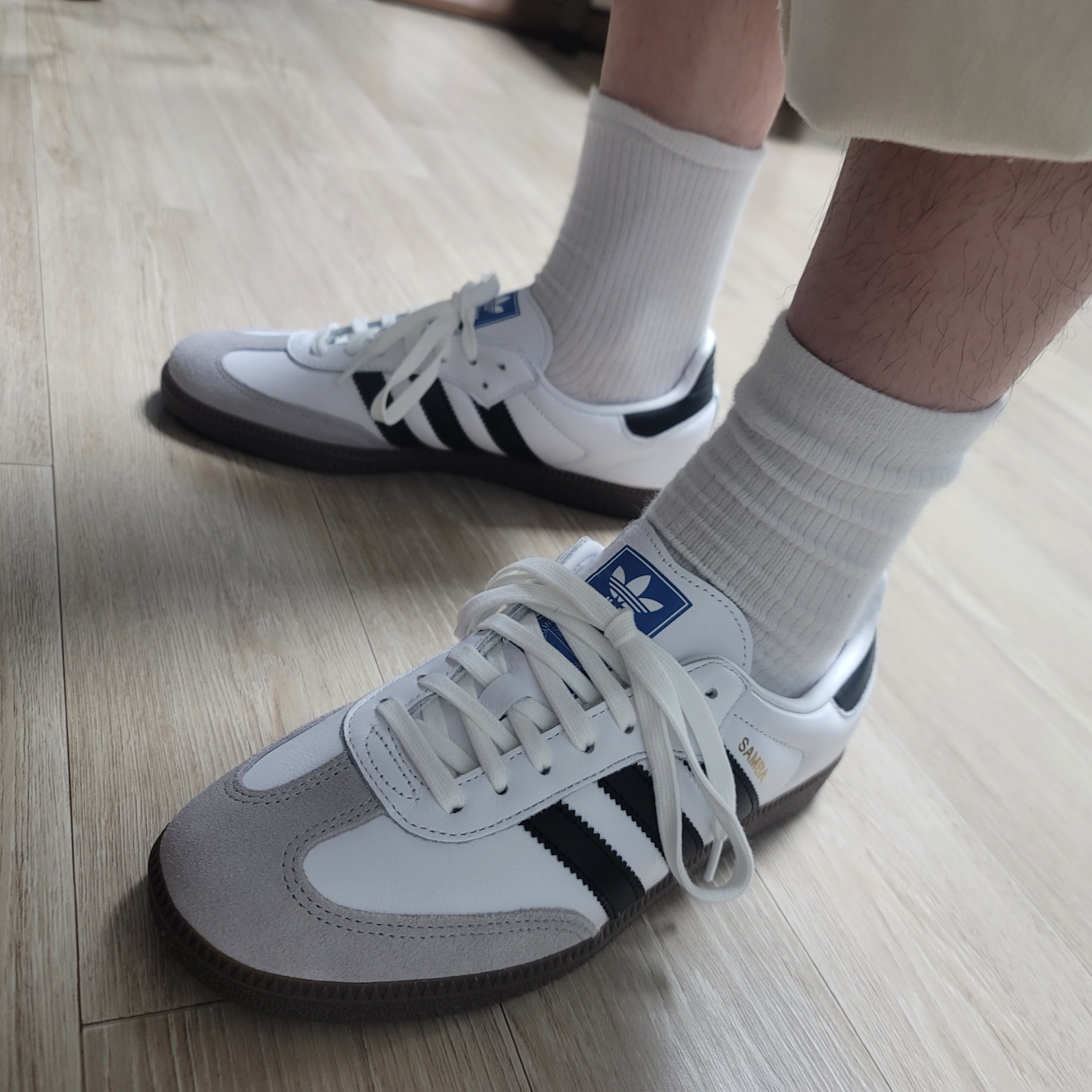 Adidas Samba OG Cloud White 착용 스타일