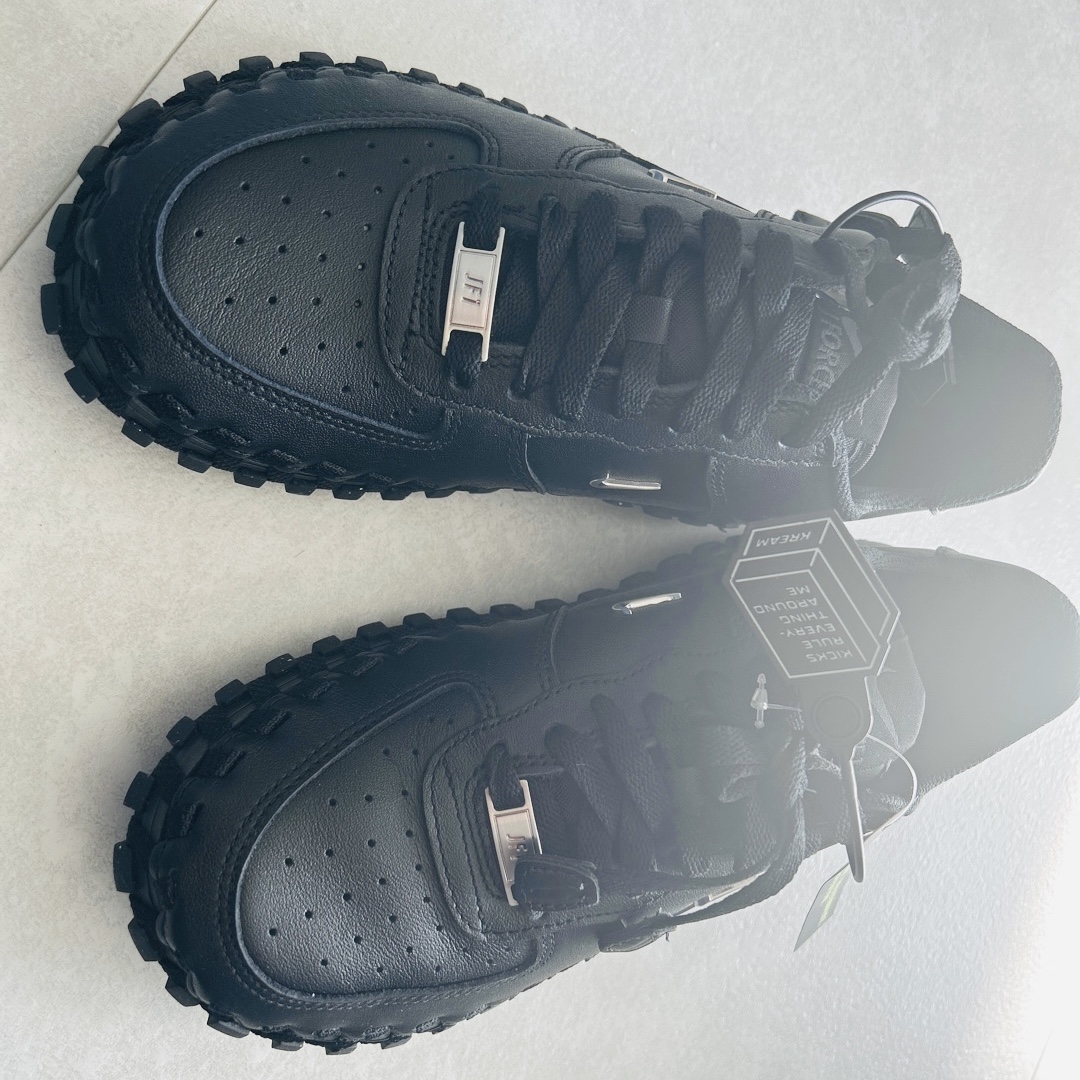 Nike x Jacquemus J Force 1 Low LX SP Black 착용 스타일 - 1