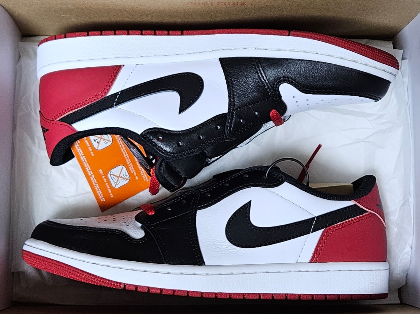 Jordan 1 Retro Low OG Black Toe 착용 스타일