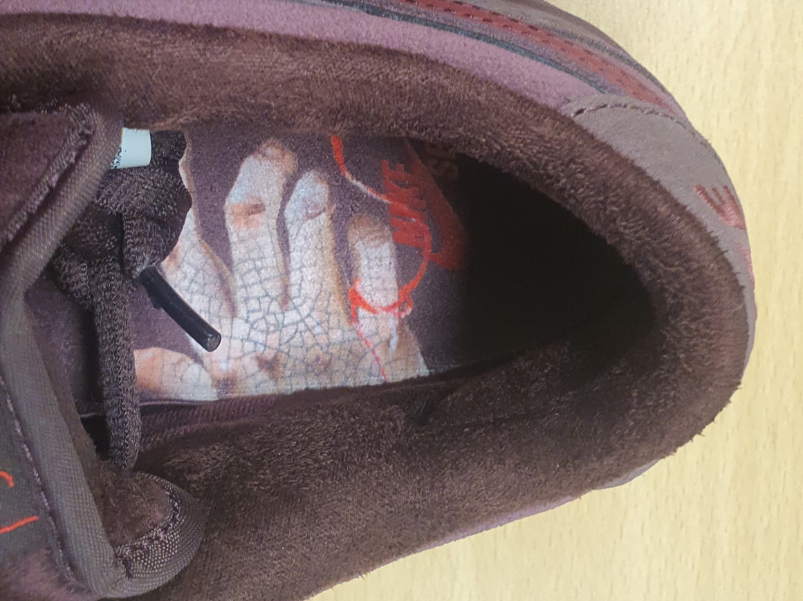 Nike SB Dunk Low PRM Burgundy Crush 착용 스타일 - 2