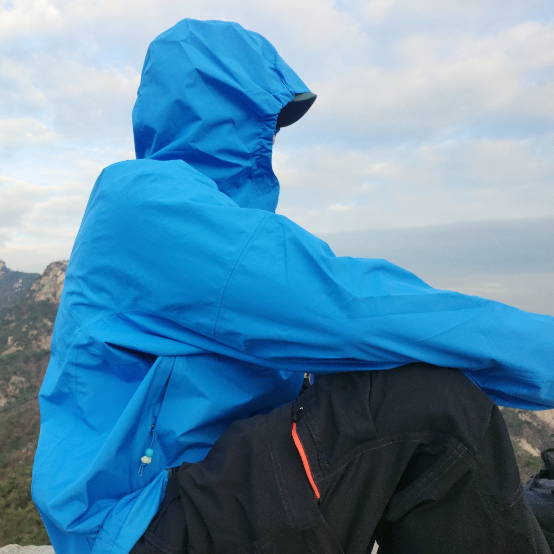 Nike ACG Storm-Fit ADV Cascade Rains Full Zip Jacket Light Photo Blue Summit White - Asia, Nike ACG Heritage 86 Cap Faded Spruce 착용 스타일 - 3