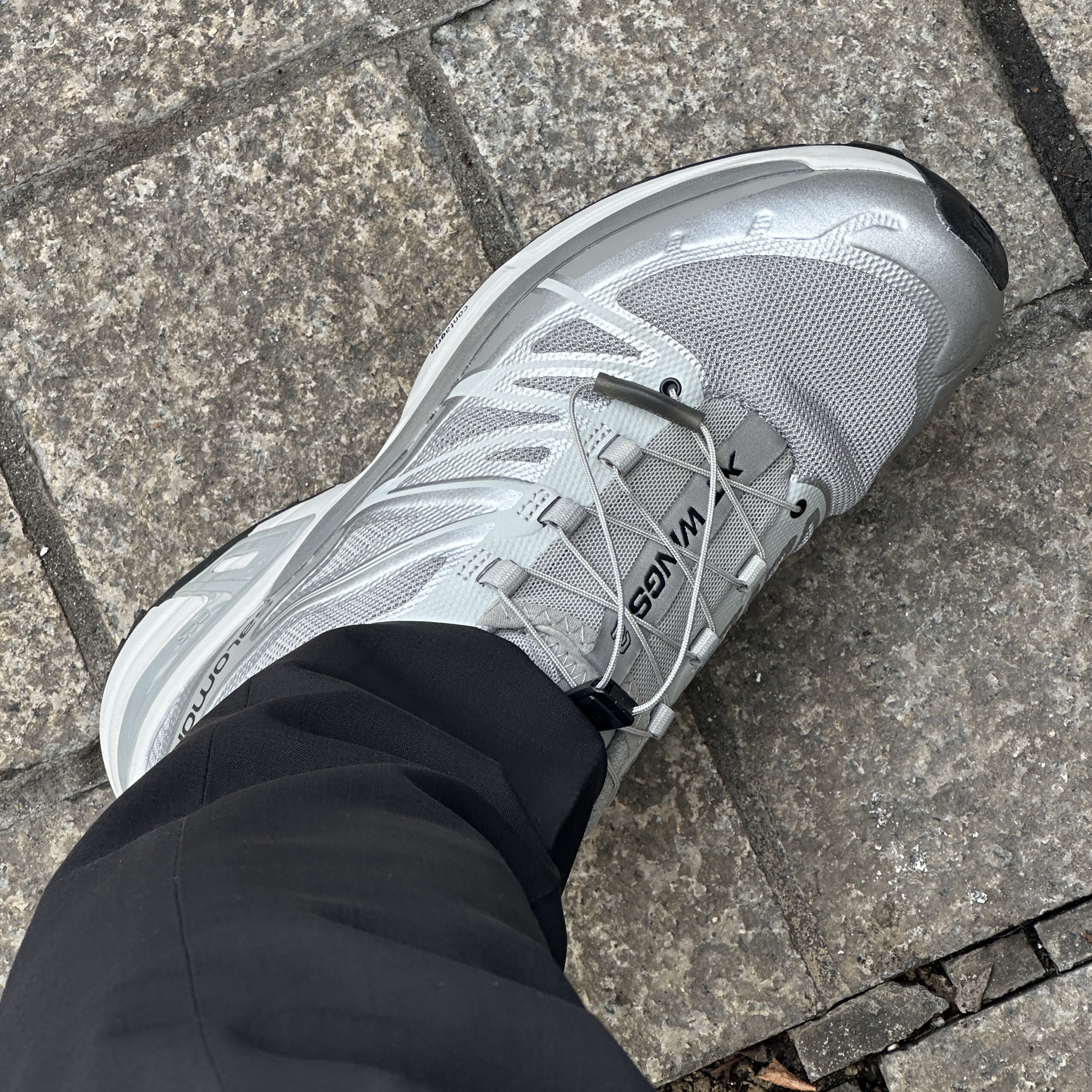 Salomon XT-Wings 2 Lunar Rock Gray 착용 스타일