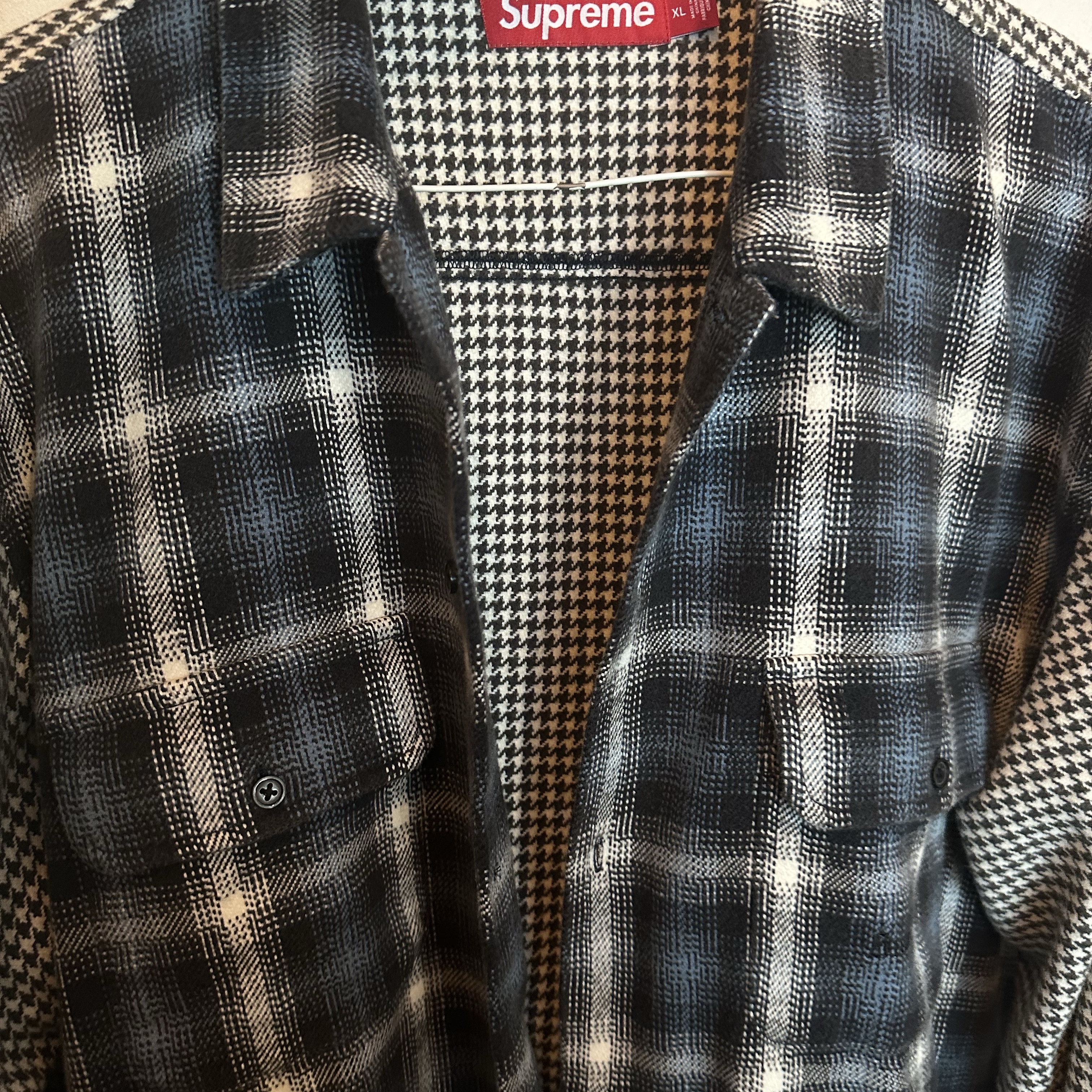 Supreme Houndstooth Plaid Flannel Shirt Navy - 23FW 착용 스타일