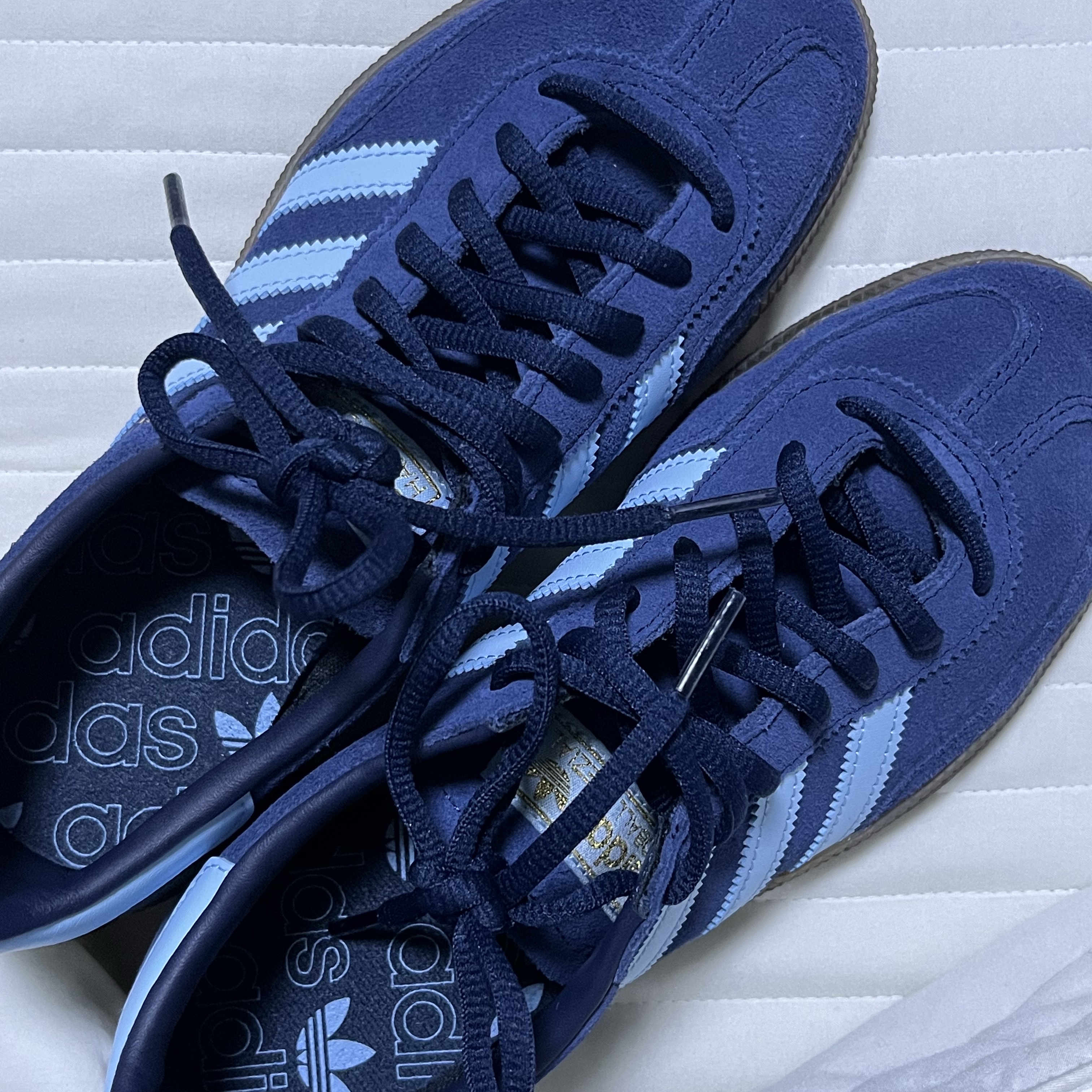 Adidas Spezial Handball Collegiate Navy 착용 스타일