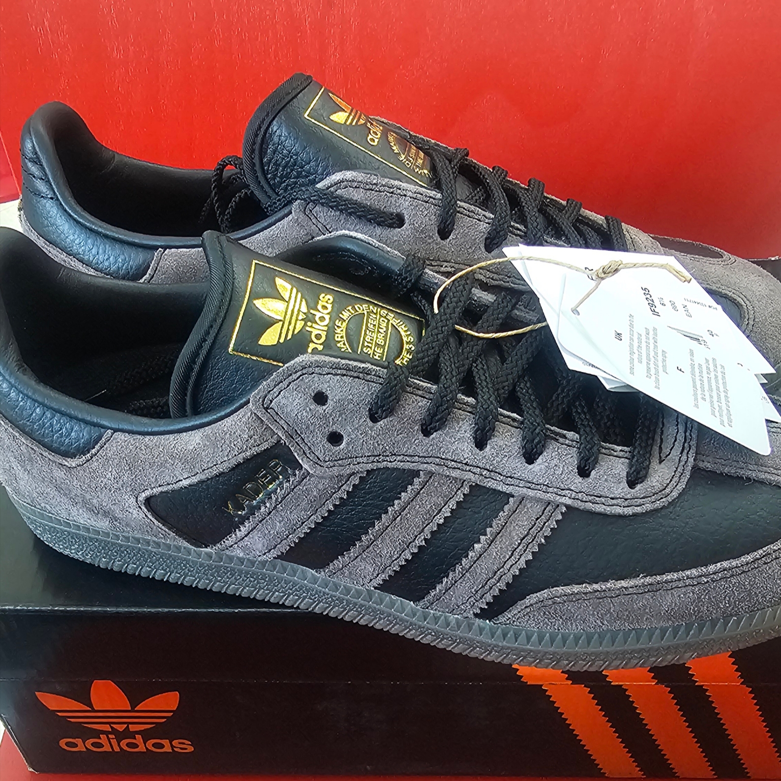 Adidas x Kader Samba ADV Brown 착용 스타일