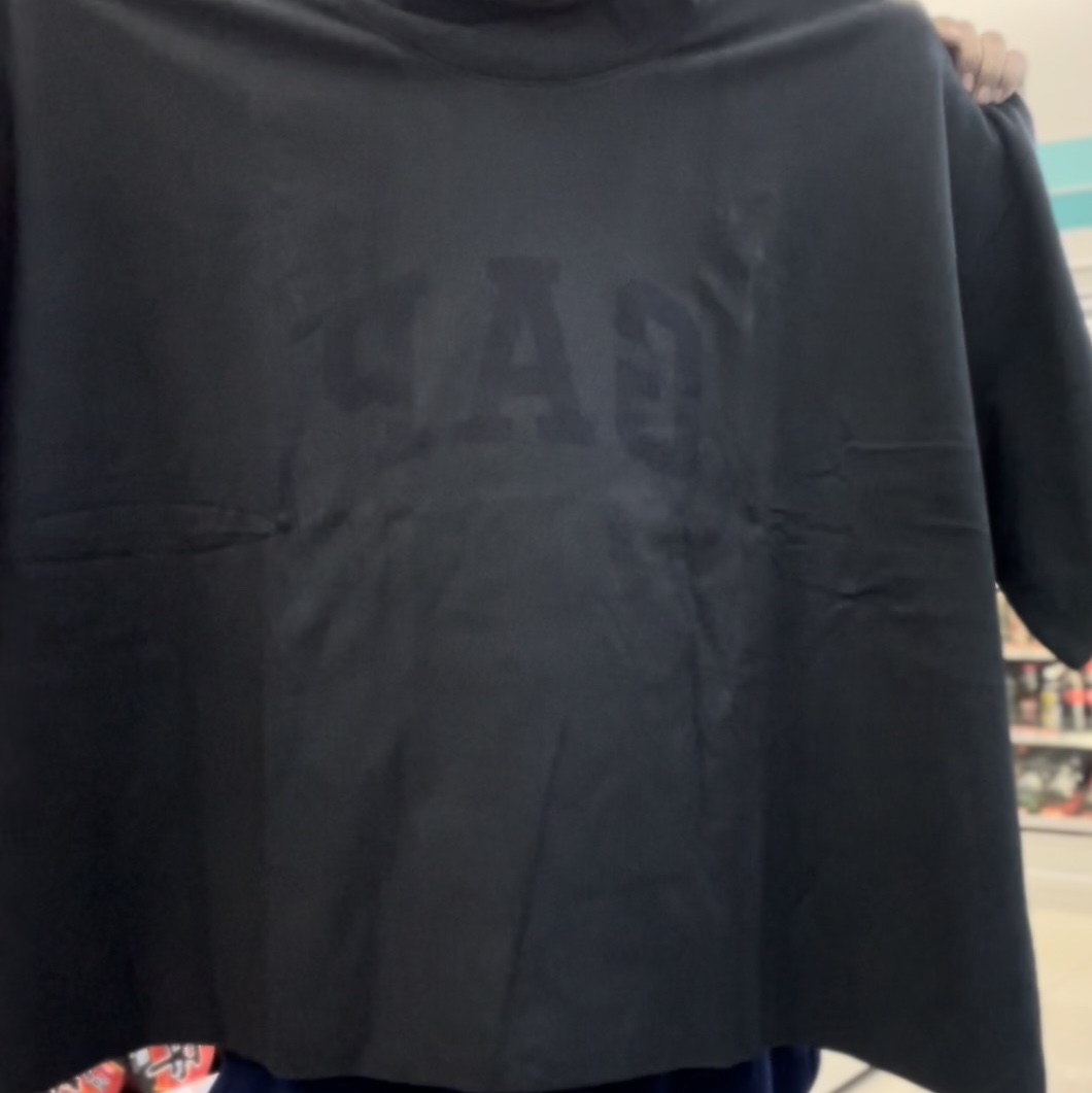 Yeezy Gap Engineered By Balenciaga Dove No Seam T-Shirt Black 착용 스타일 - 3