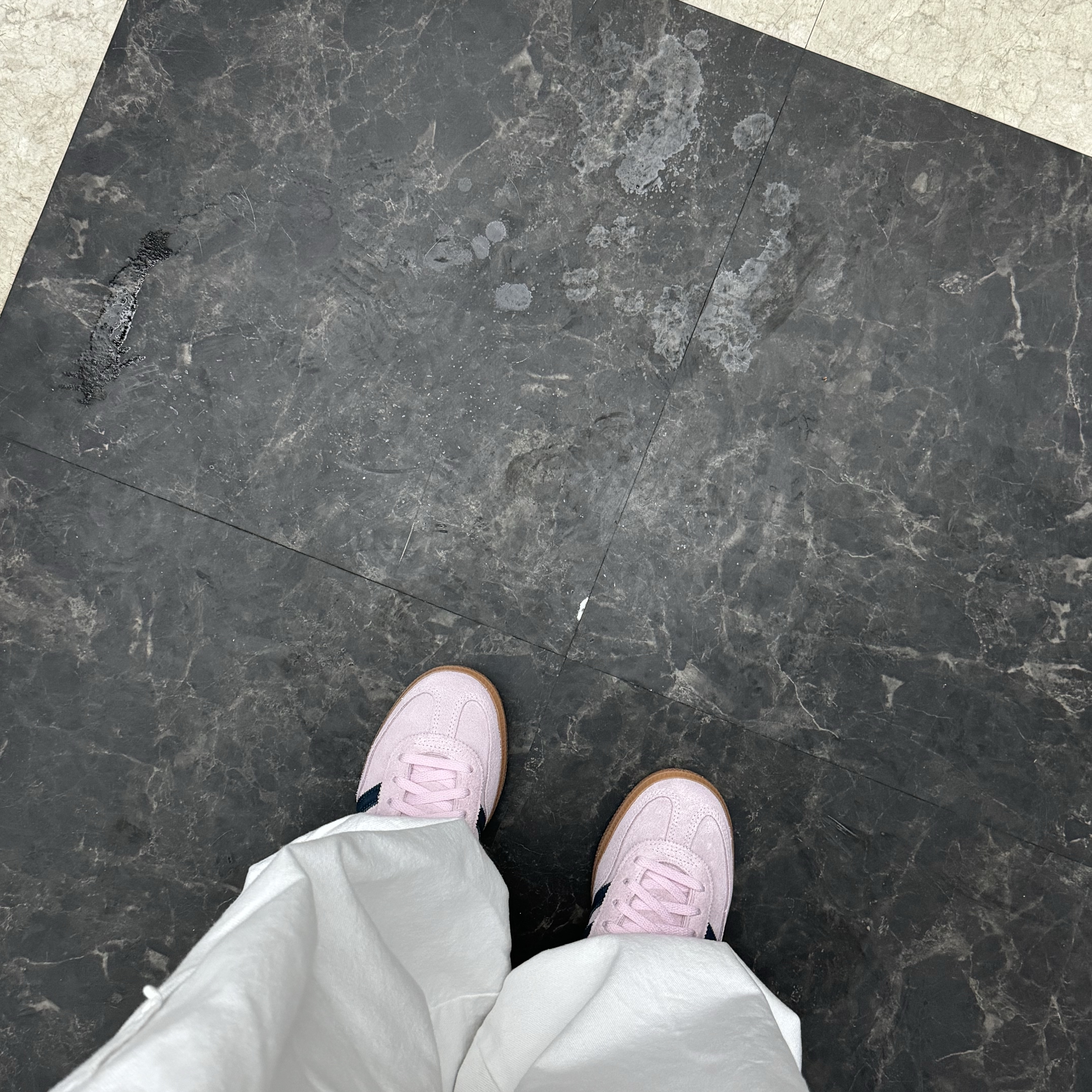 (W) Adidas Spezial Handball Clear Pink 착용 스타일