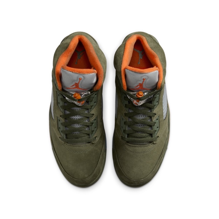 Jordan 5 Retro Olive 착용 스타일 - 4