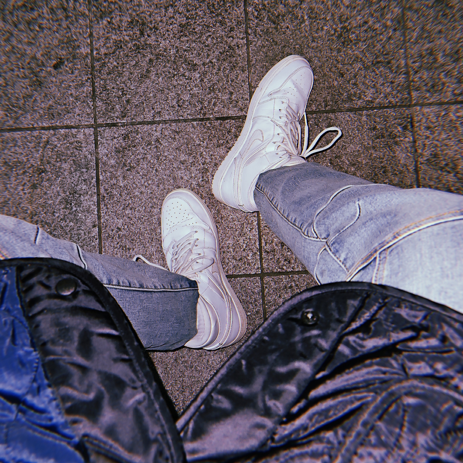 Jordan 1 Mid Triple White 착용 스타일 - 2