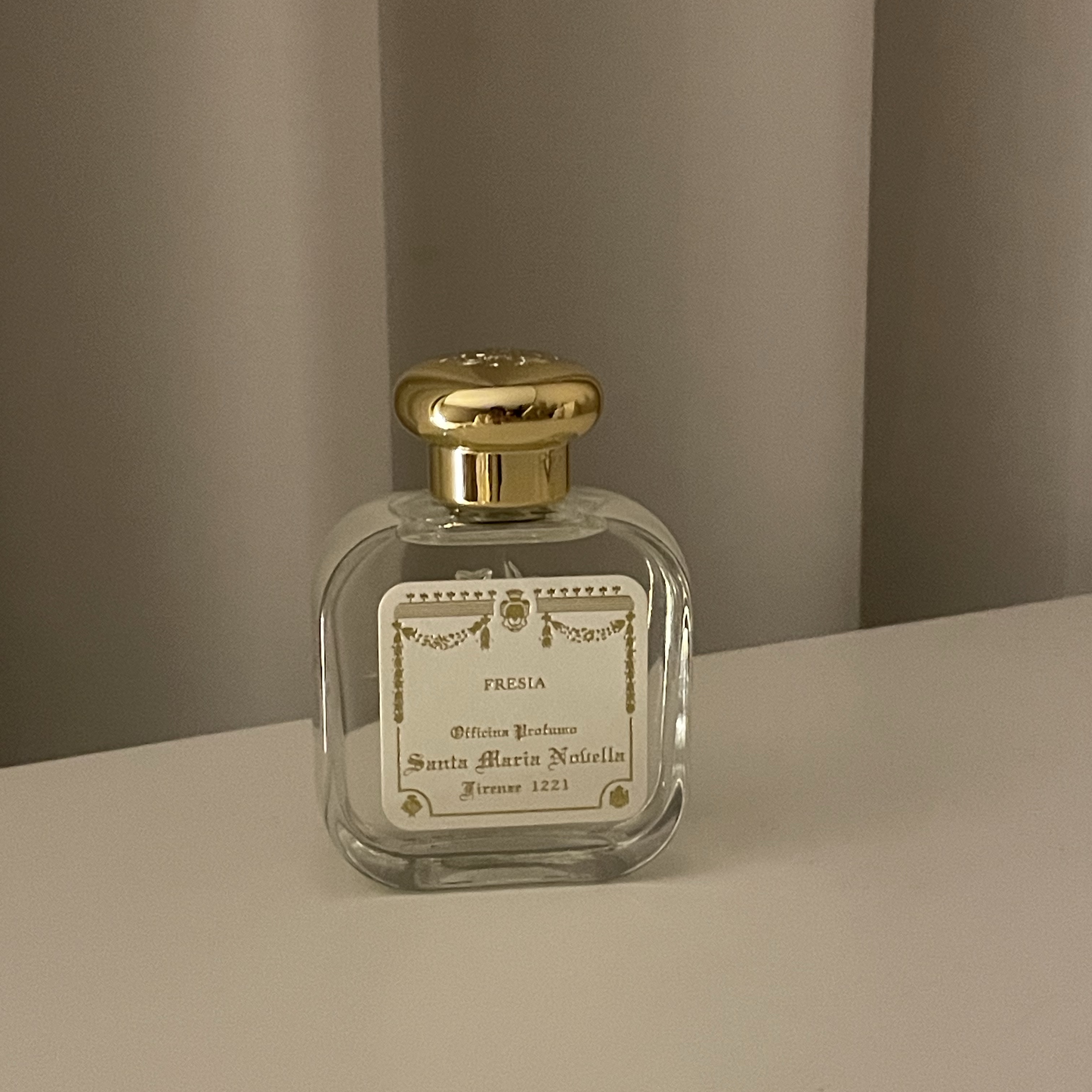 Santa Maria Novella Fresia Eau de Cologne 50ml 착용 스타일