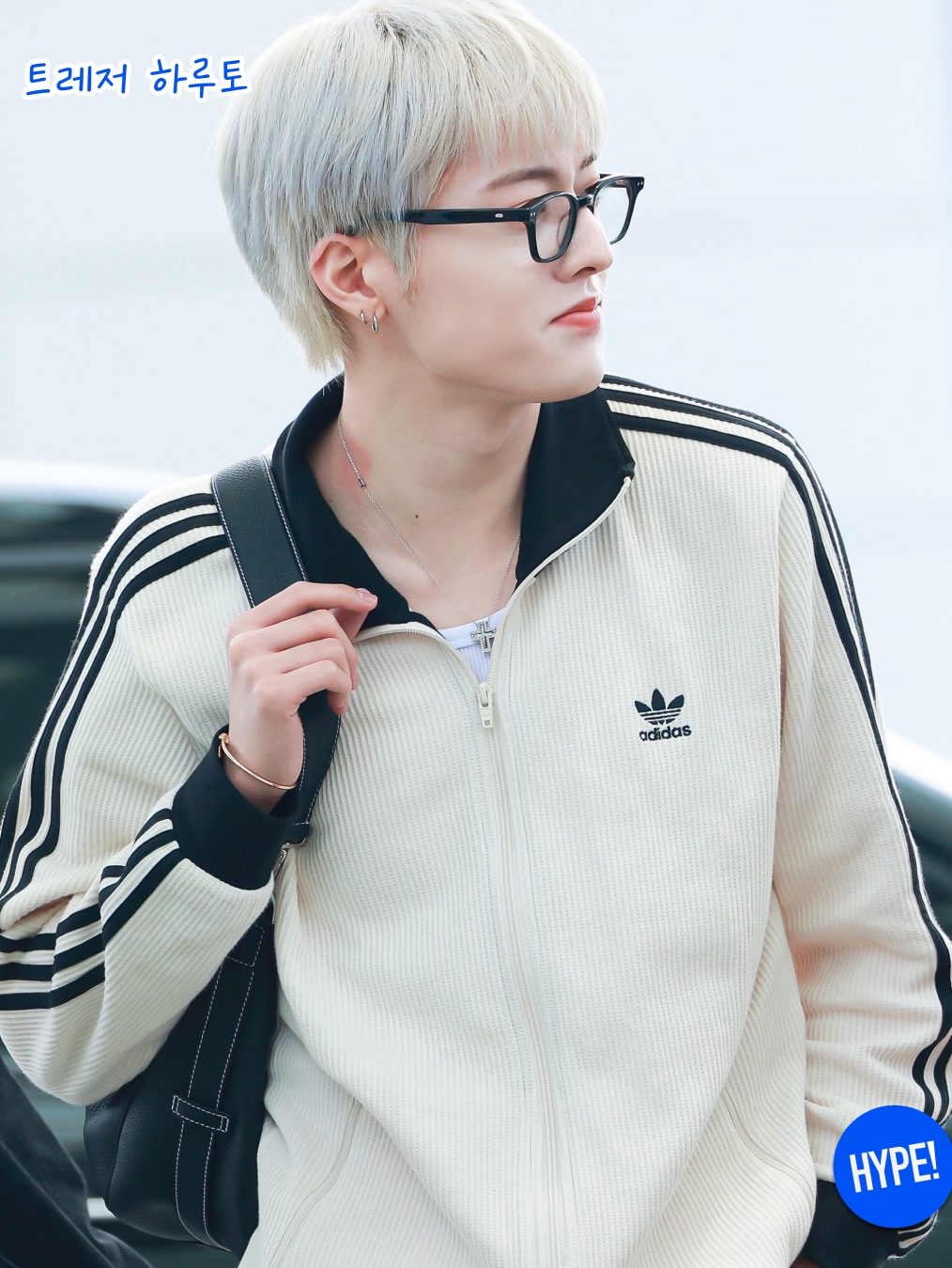Adidas Adicolor Classic Waffle Beckenbauer Track Jacket Wonder White - KR Sizing, Adidas Adicolor Classic Waffle Beckenbauer Track Jacket Wonder White - US Sizing 착용 스타일 - 8