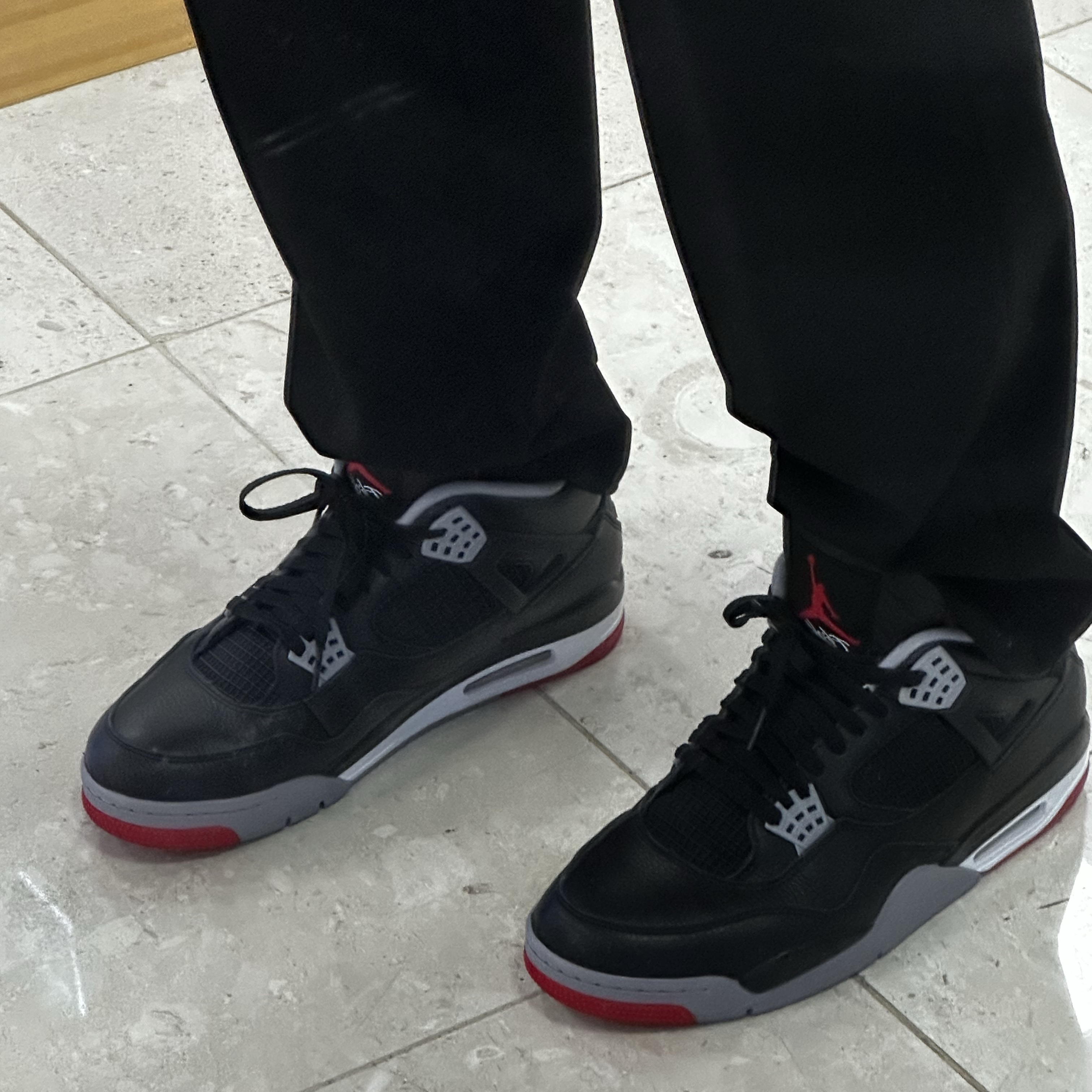 Jordan 4 Retro Bred Reimagined 착용 스타일