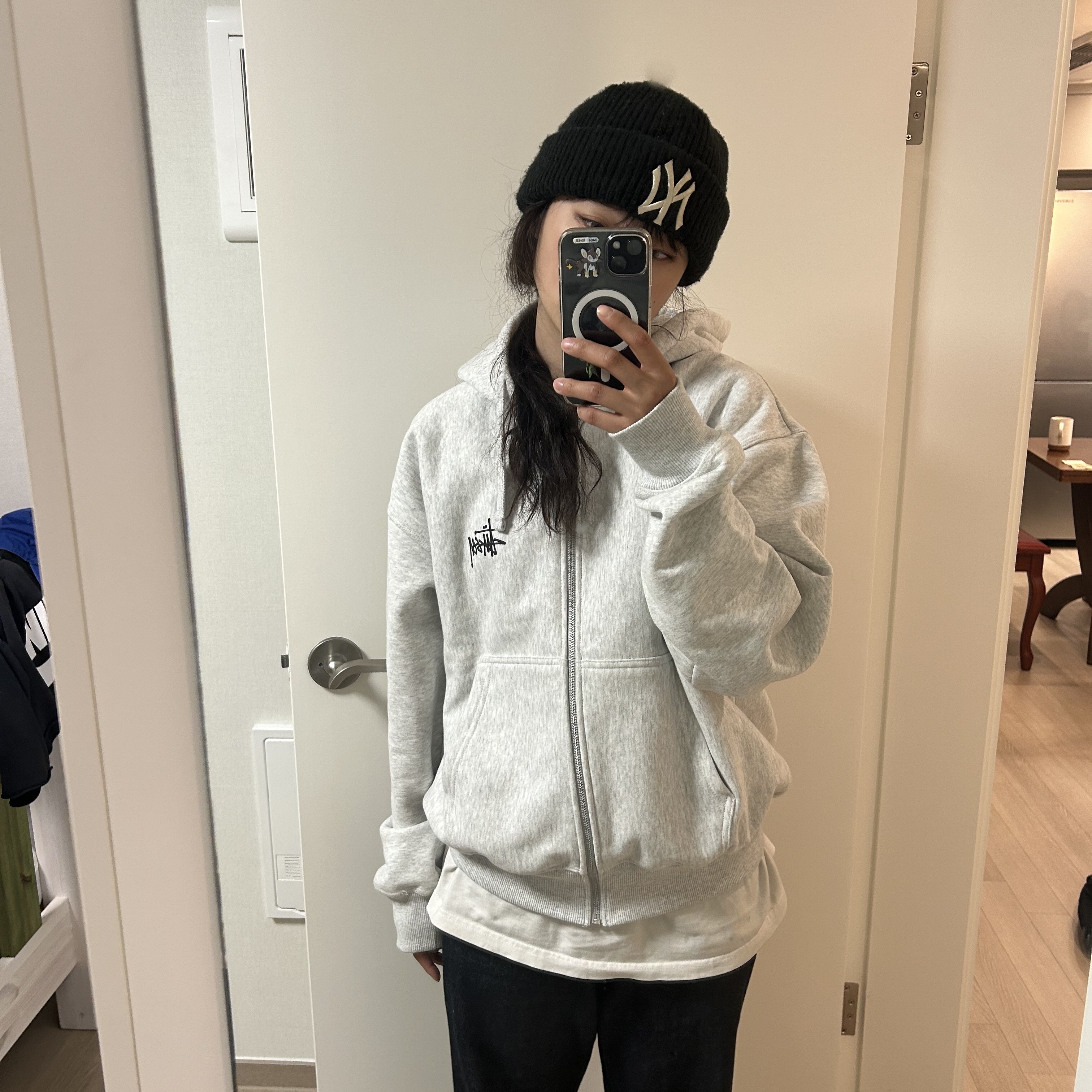 Stussy Basic Stussy Zip Hoodie Ash Heather 2023 착용 스타일 - 2