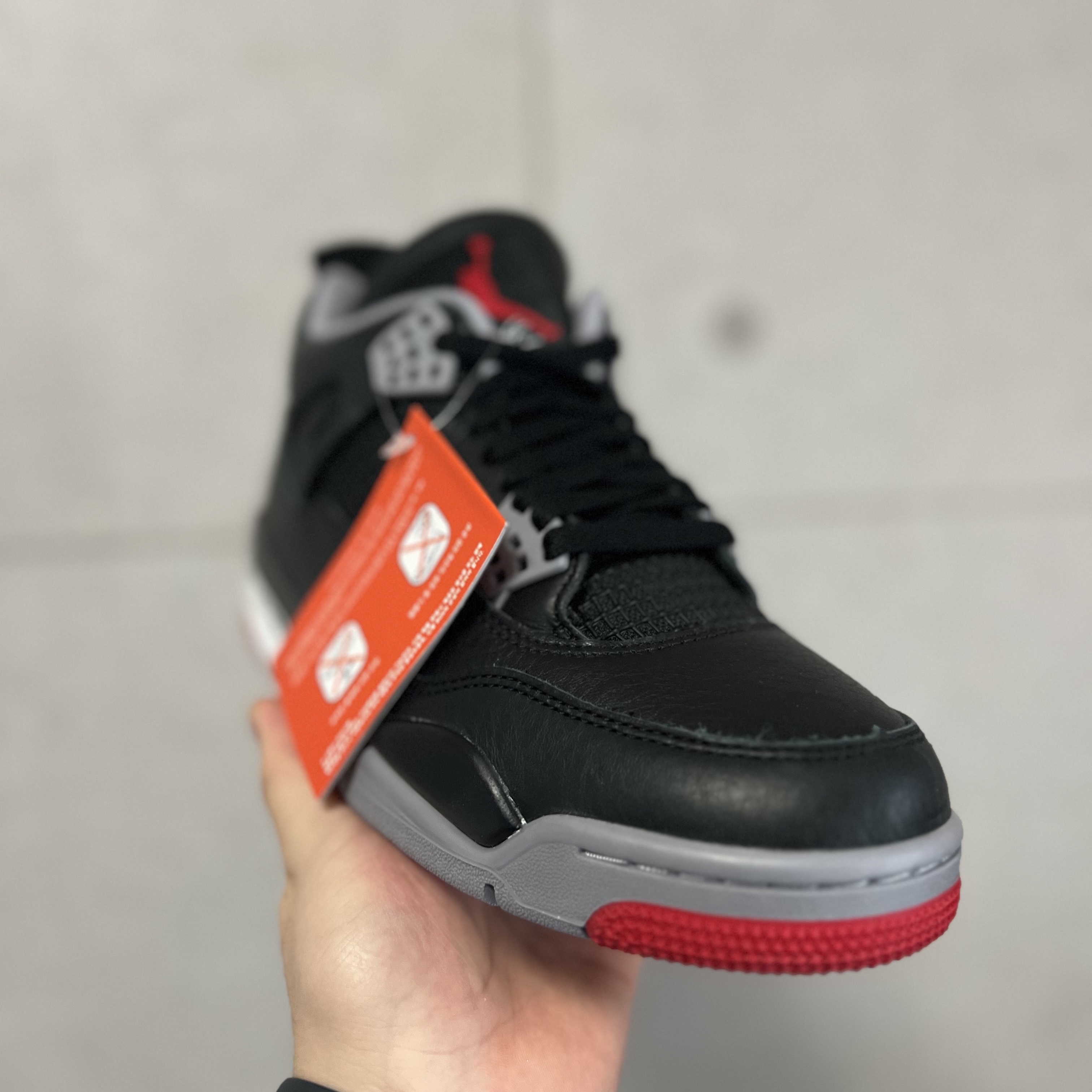 Jordan 4 Retro Bred Reimagined 착용 스타일 - 4