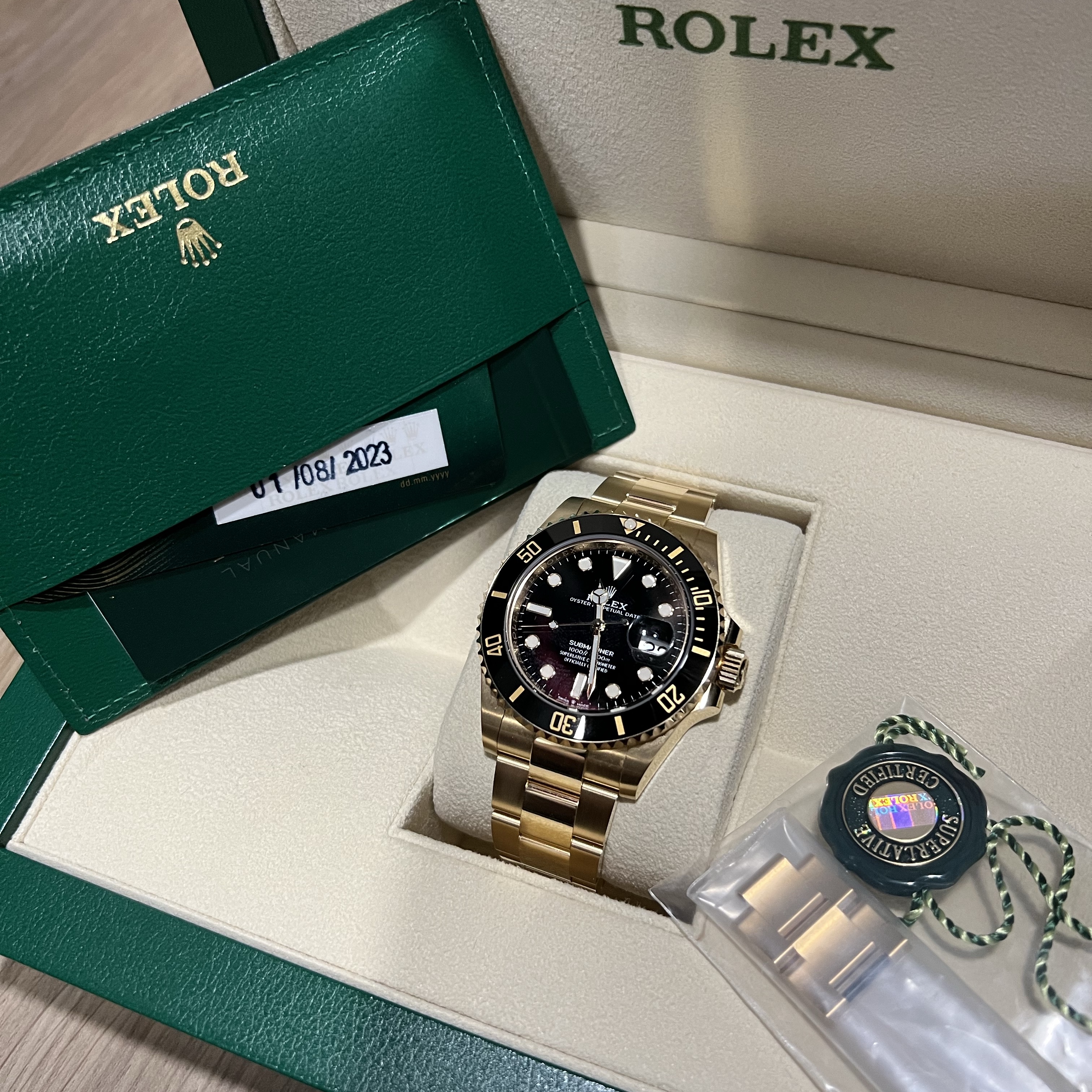 Rolex Submariner Date 41mm 126618LN Black Oyster 착용 스타일