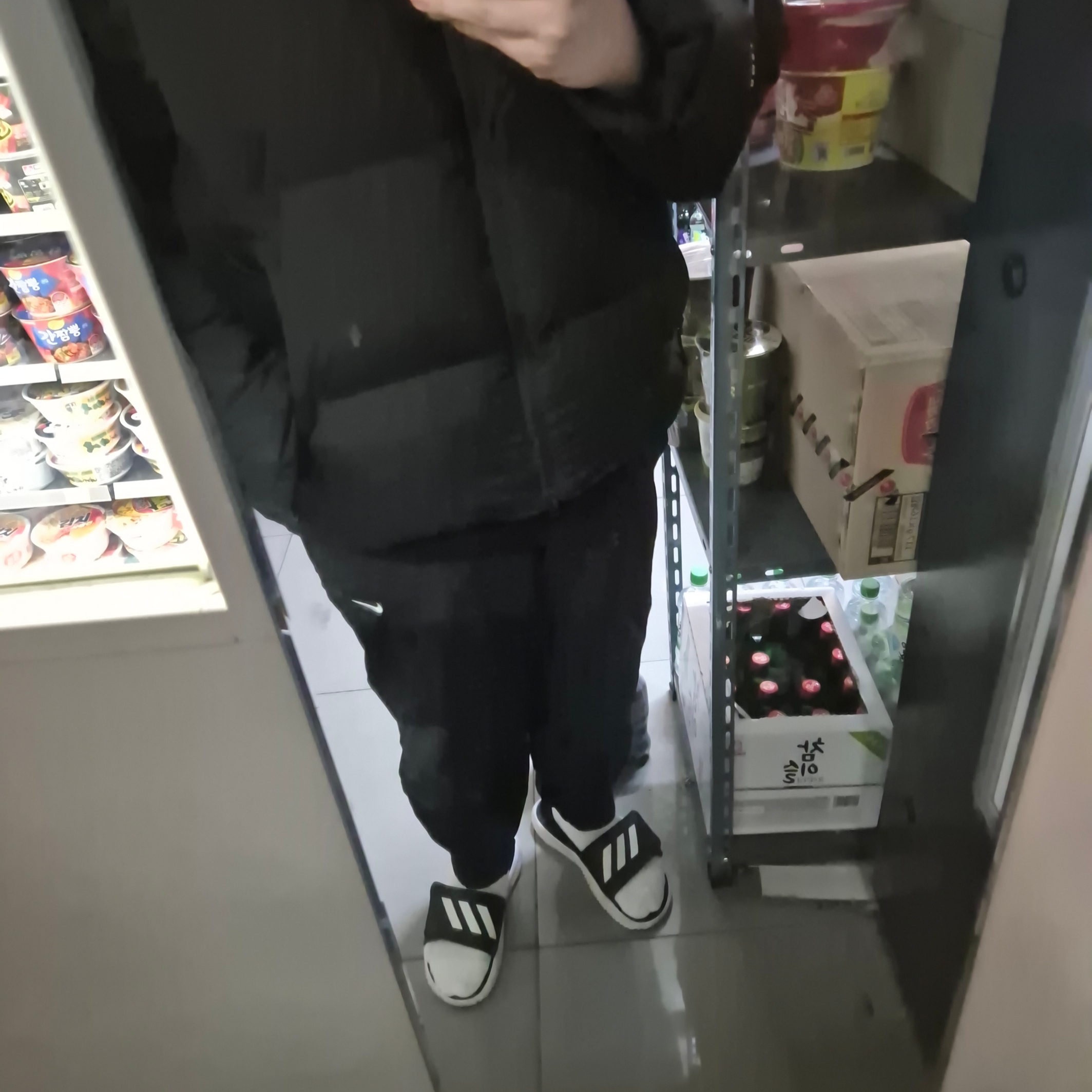 The North Face RMST Nuptse Jacket Black, Nike NRG Solo Swoosh Woven Track Pants Black White - Asia 착용 스타일