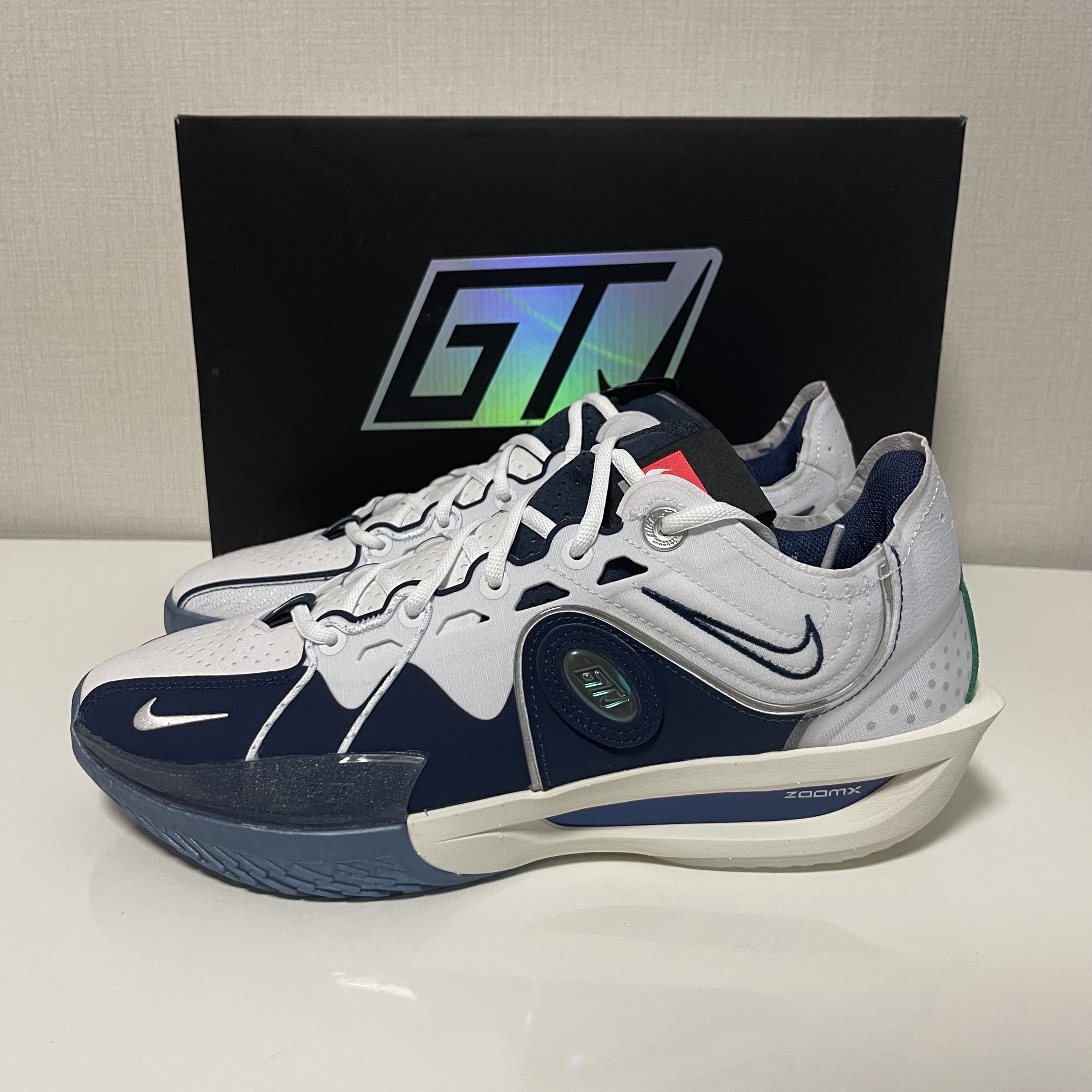 Nike Air Zoom GT Cut 3 ASW EP White Metallic Silver 착용 스타일 - 2