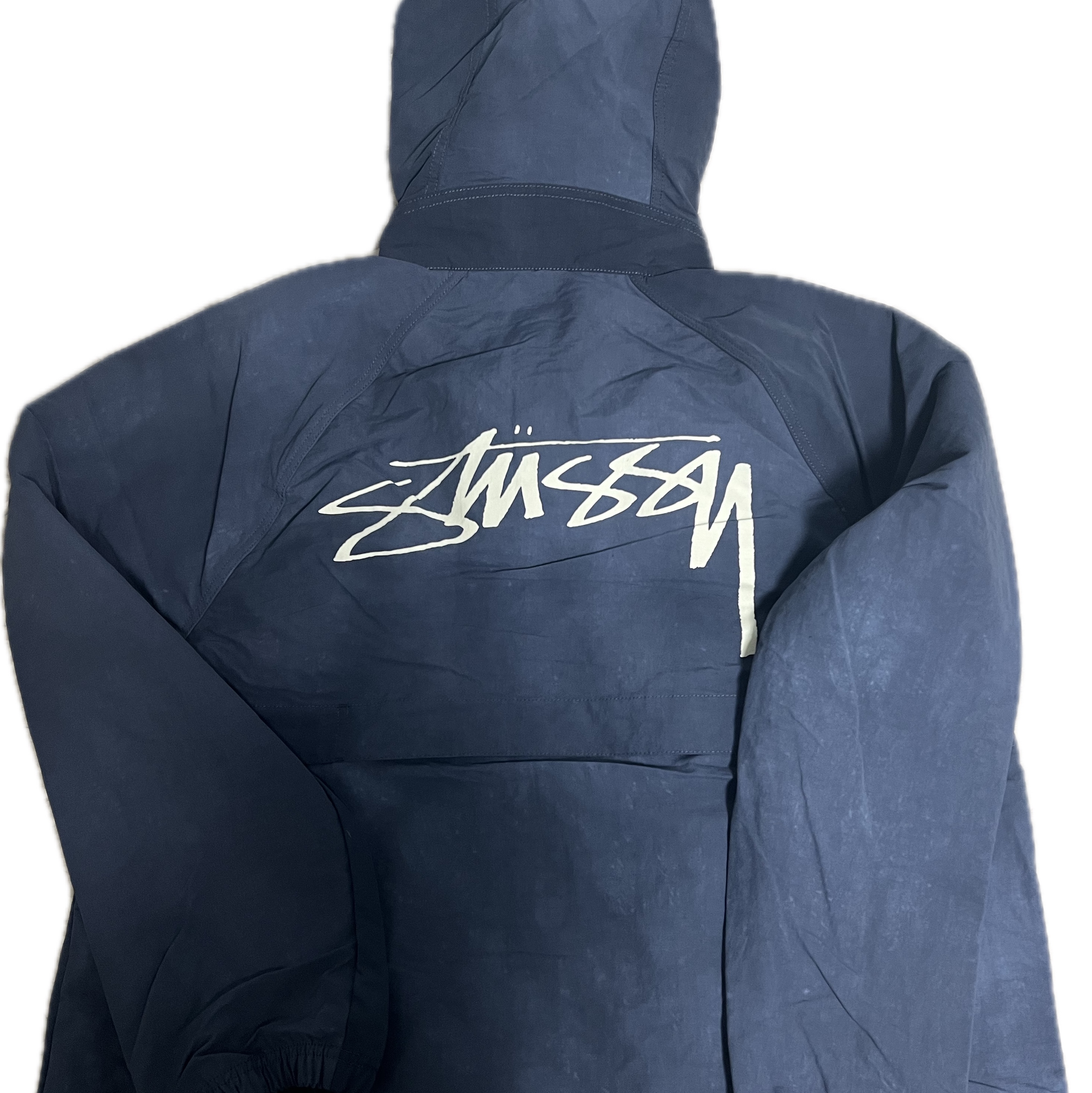 Stussy Wave Dye Beach Shell Jacket Navy 착용 스타일 - 2