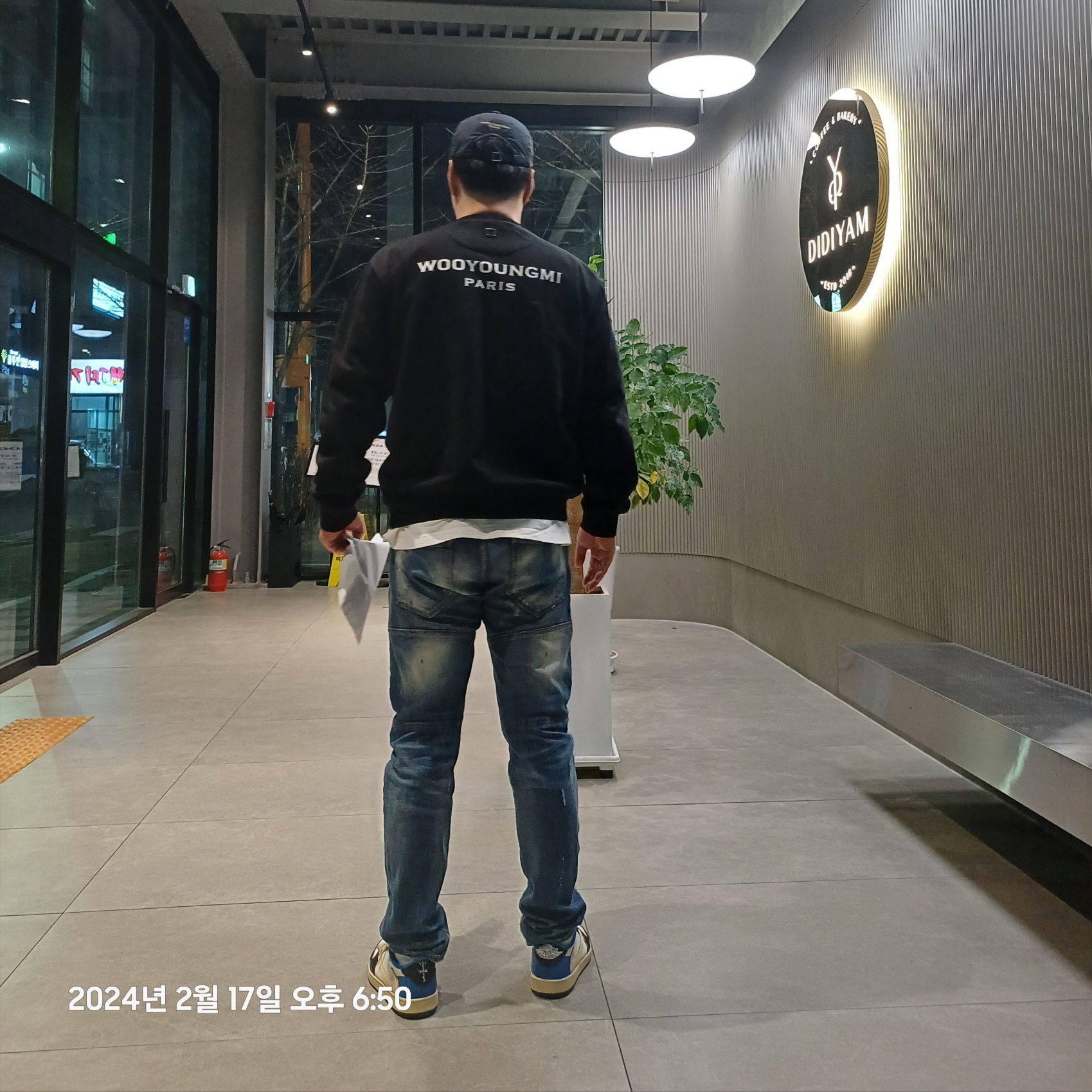 Jordan 1 x Travis Scott x Fragment Retro Low OG SP Military Blue, Wooyoungmi Cotton Back Logo Sweatshirt Black - 23SS 착용 스타일