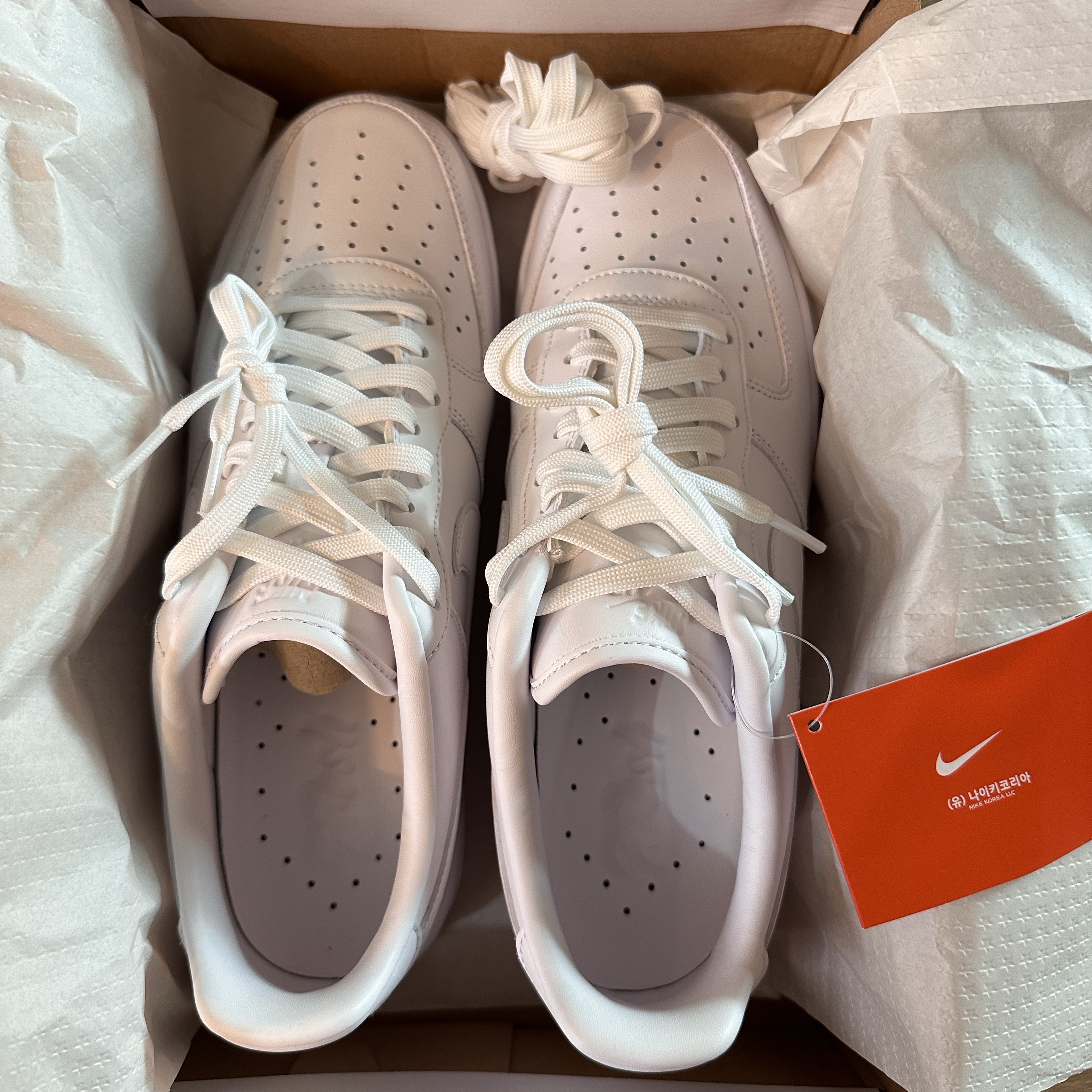 Nike Air Force 1 '07 Fresh White 착용 스타일 - 2