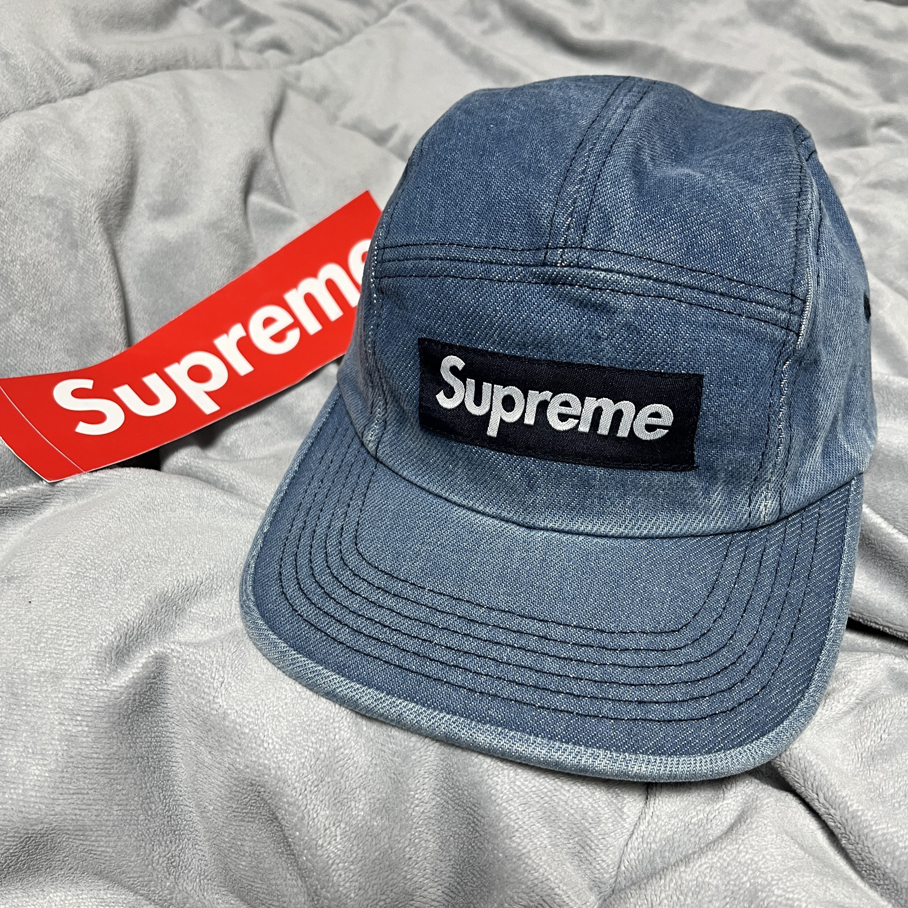 Supreme Washed Chino Twill Camp Cap Denim - 23FW 착용 스타일 - 2