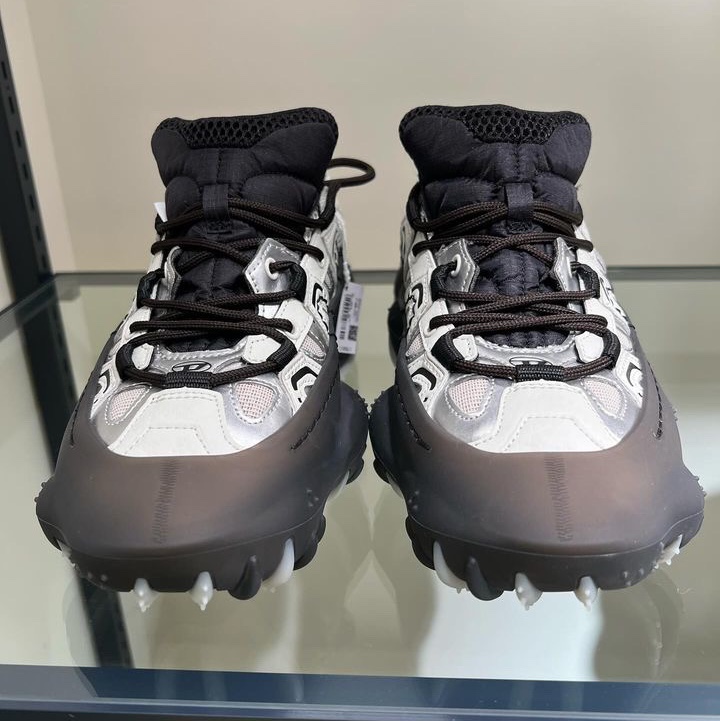 Diesel S-Prototype-P1 Sneakers With Transparent Rubber Overlay Black White 착용 스타일 - 2