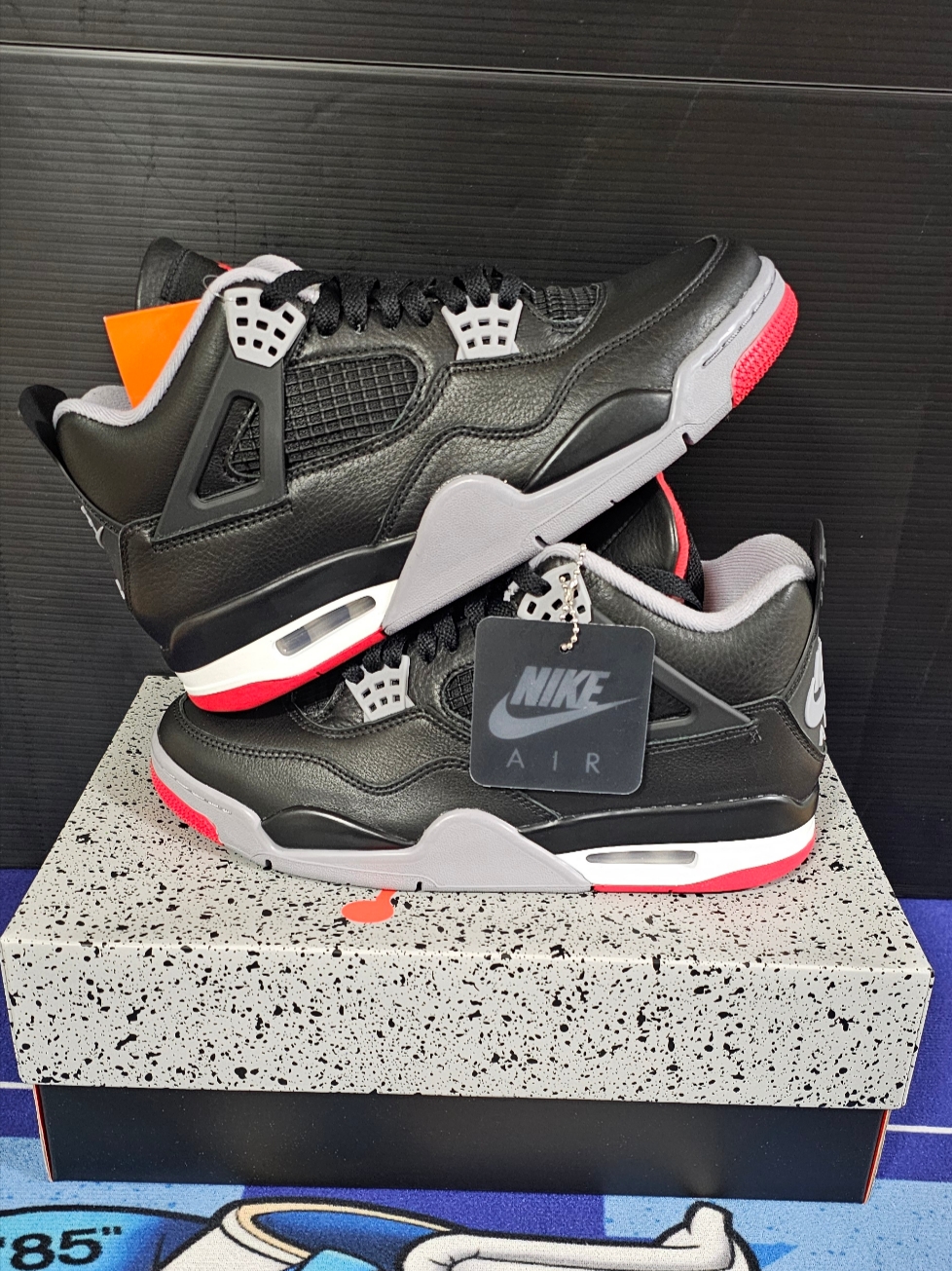 Jordan 4 Retro Bred Reimagined 착용 스타일 - 3