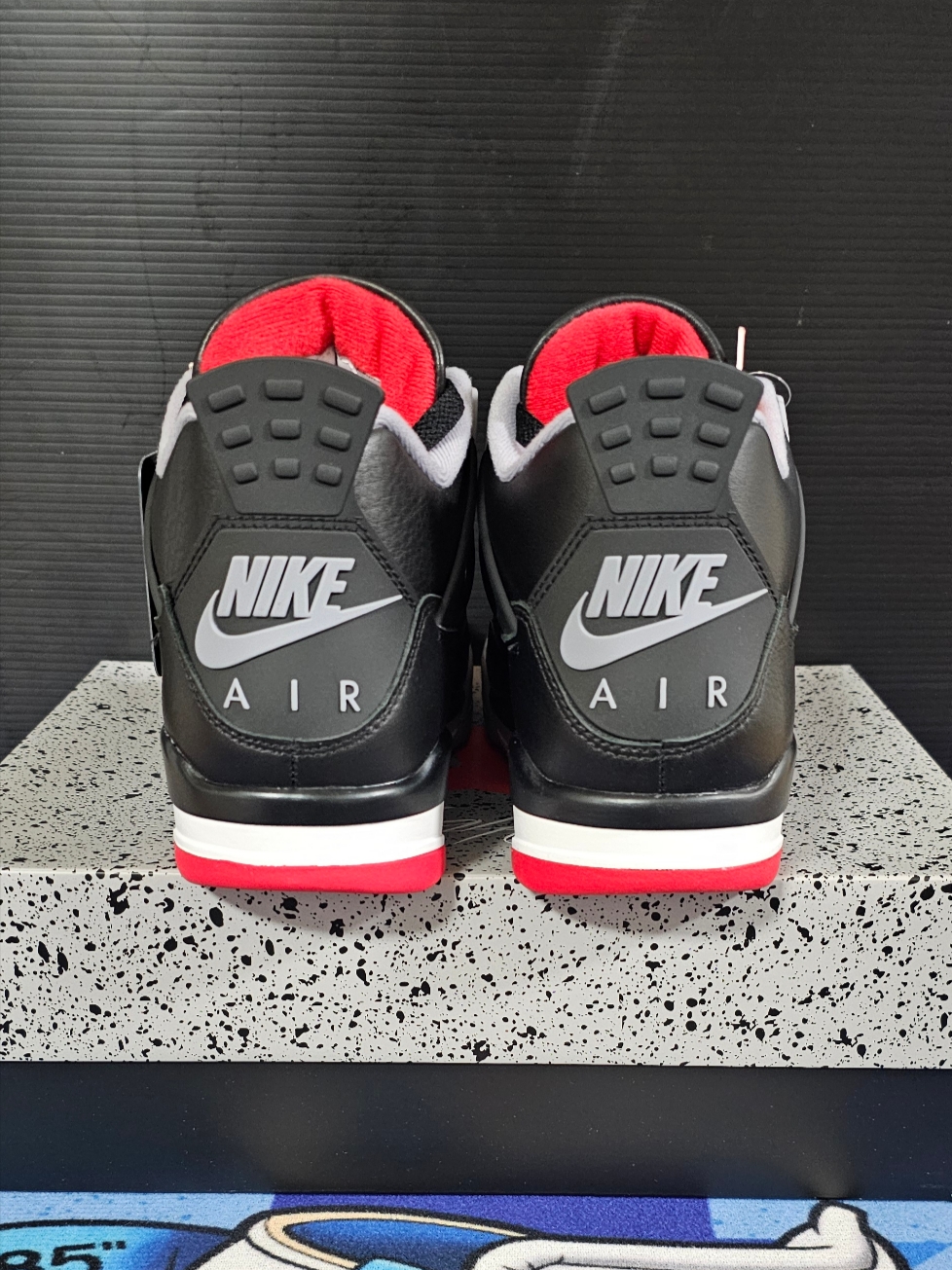 Jordan 4 Retro Bred Reimagined 착용 스타일 - 4