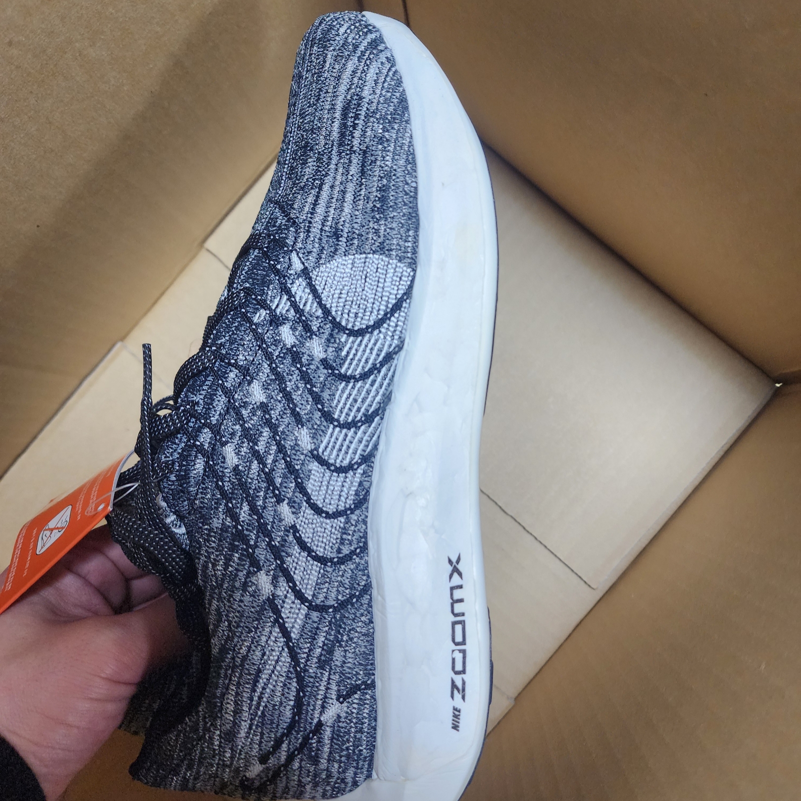 Nike Zoom Pegasus Turbo Next Nature Black White 착용 스타일 - 2