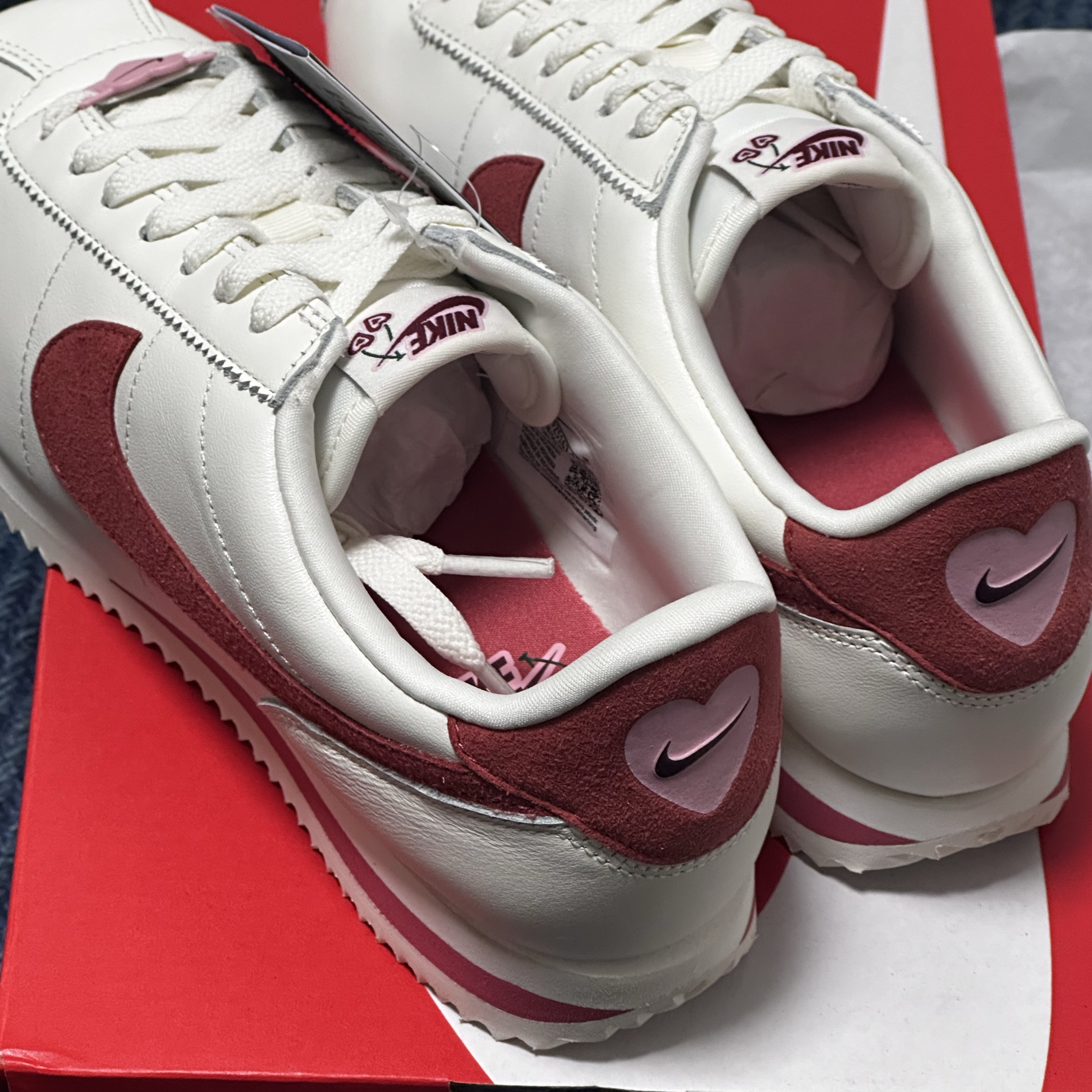 (W) Nike Cortez SE Valentine Day Sail Adobe 착용 스타일 - 1