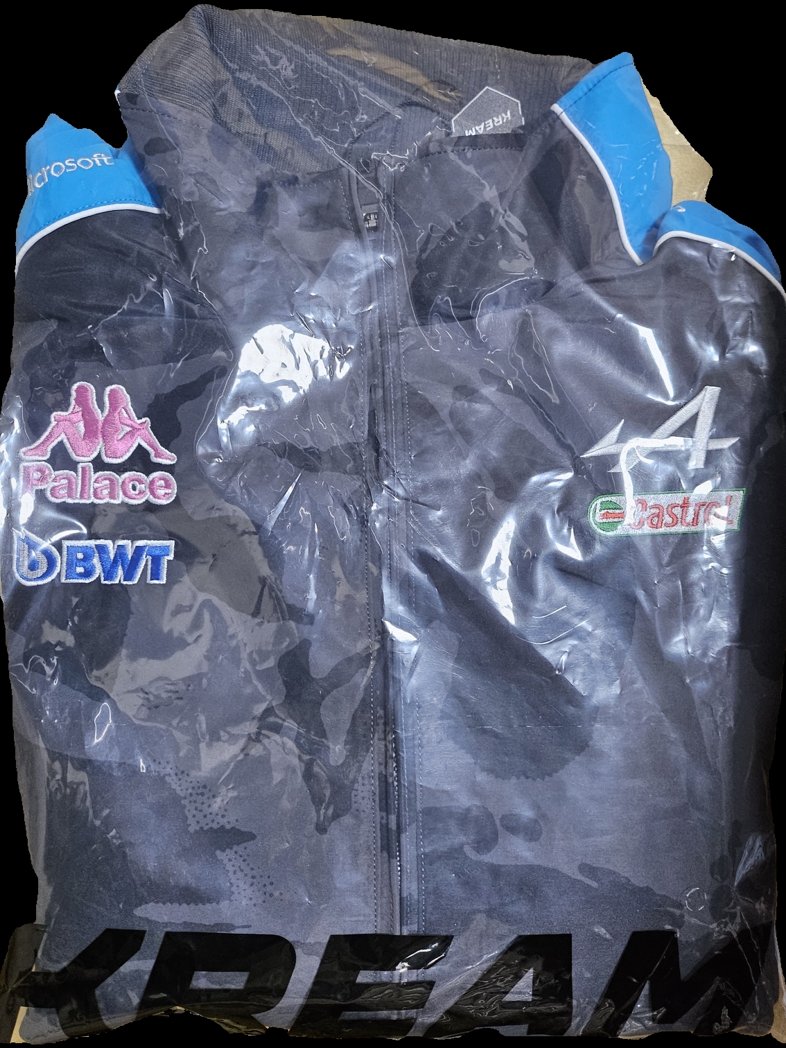 Palace x Kappa For Alpine Tracksuit Top Night Desert Camo - 23FW 착용 스타일