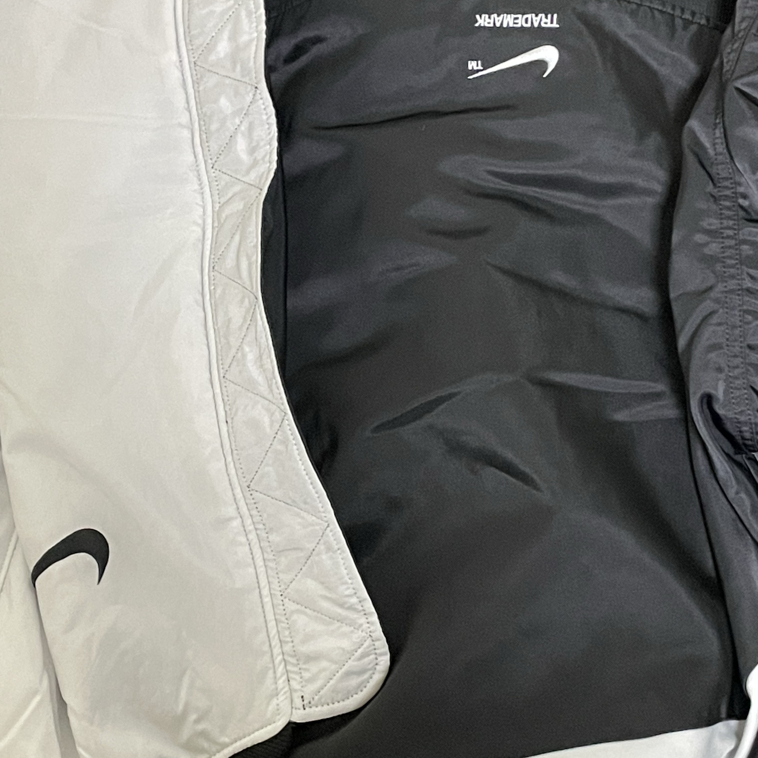 Nike NSW Swoosh Therma-Fit Bomber Black - Asia 착용 스타일