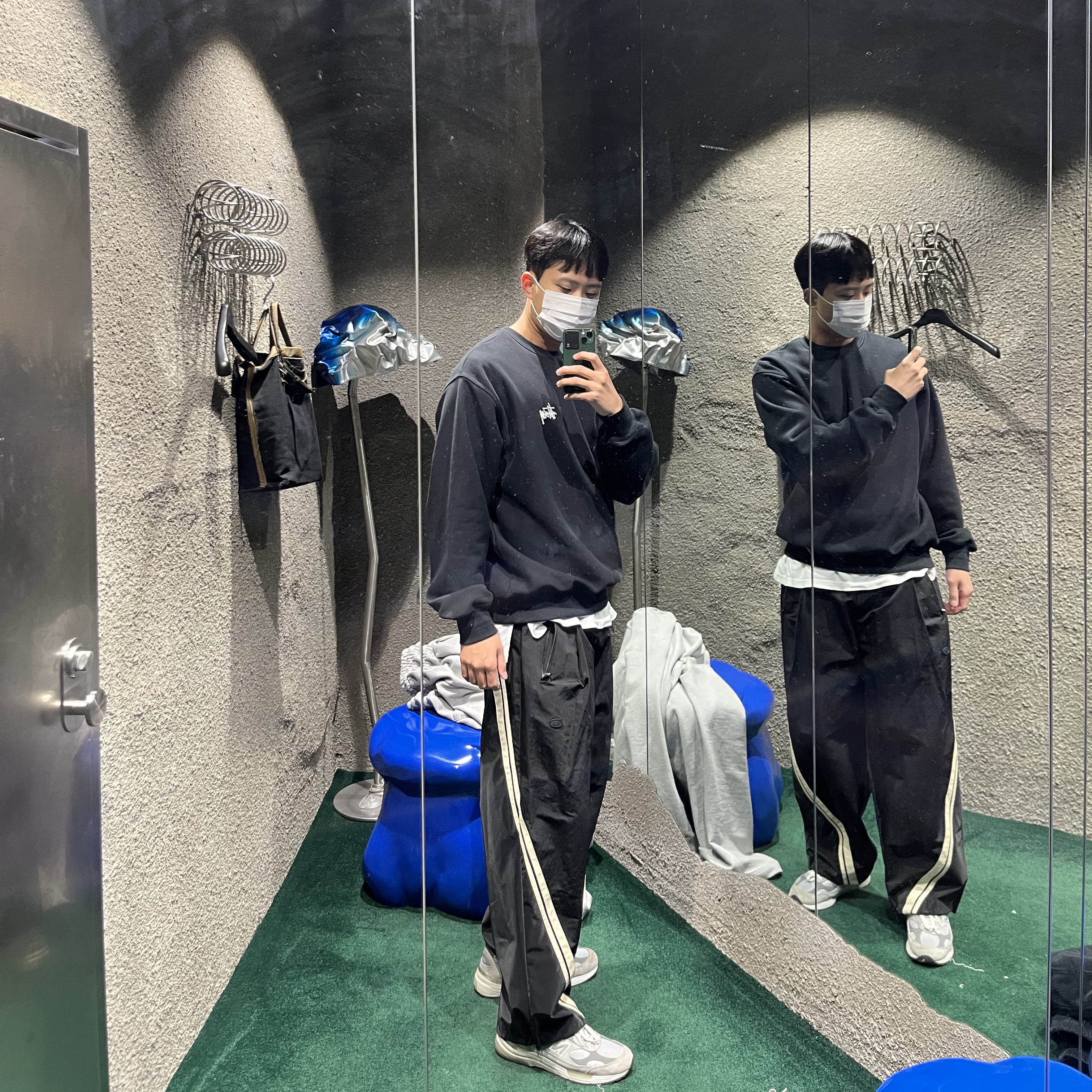 Ader Error Bashar Trousers Noir, Stussy Basic Stussy Crew Black 2023 착용 스타일